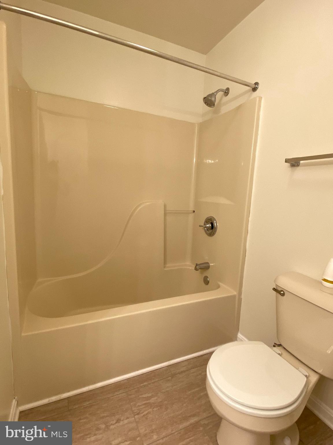 SPRING MILLS - Residential Lease