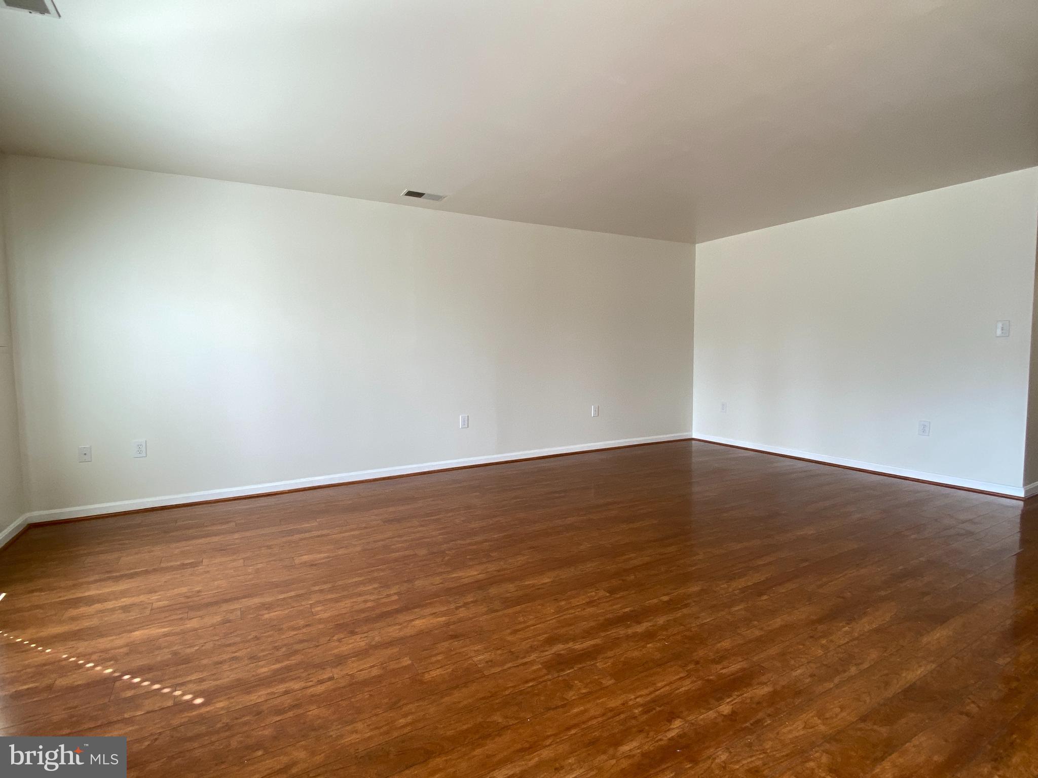 SPRING MILLS - Residential Lease