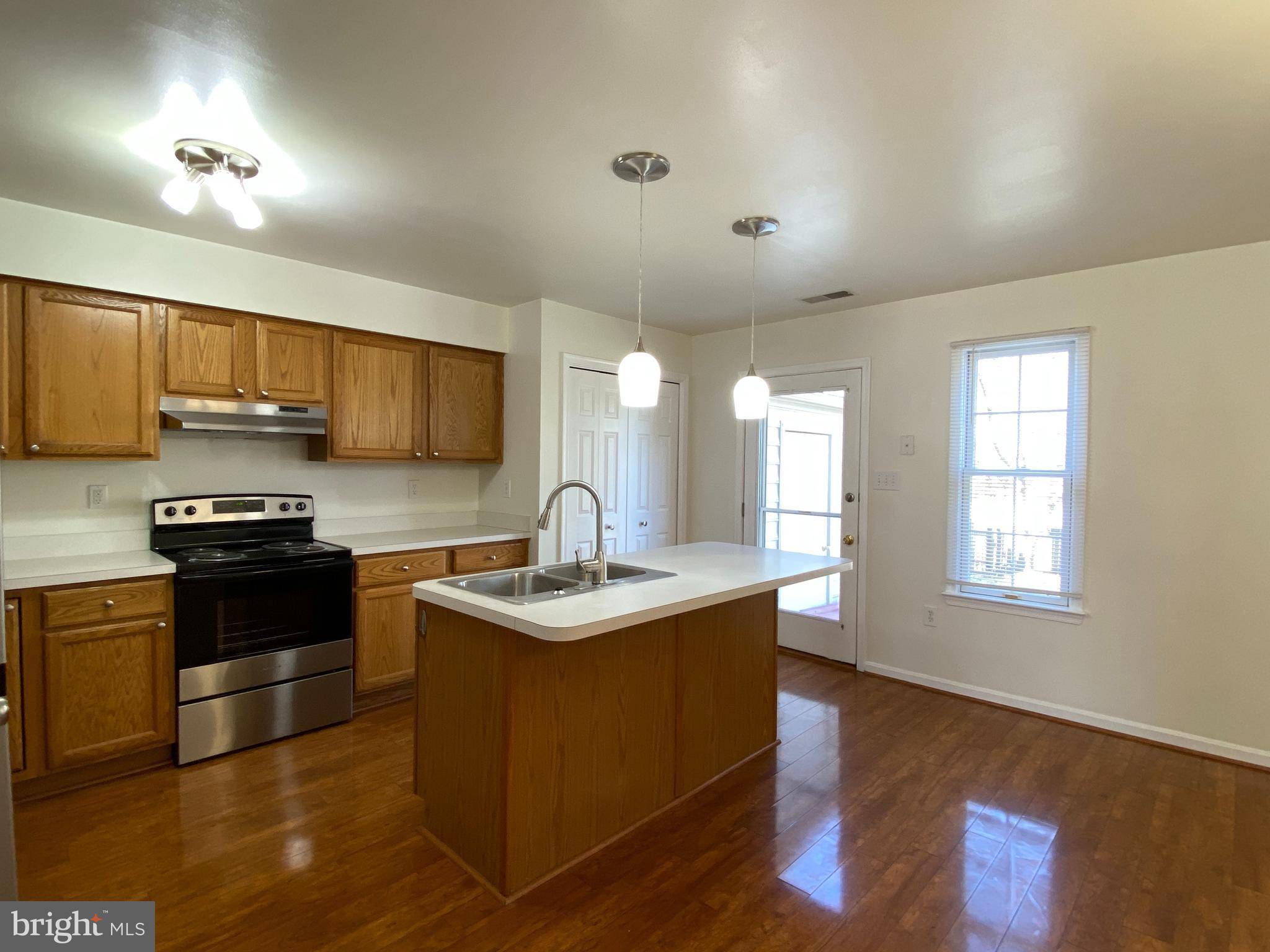 SPRING MILLS - Residential Lease