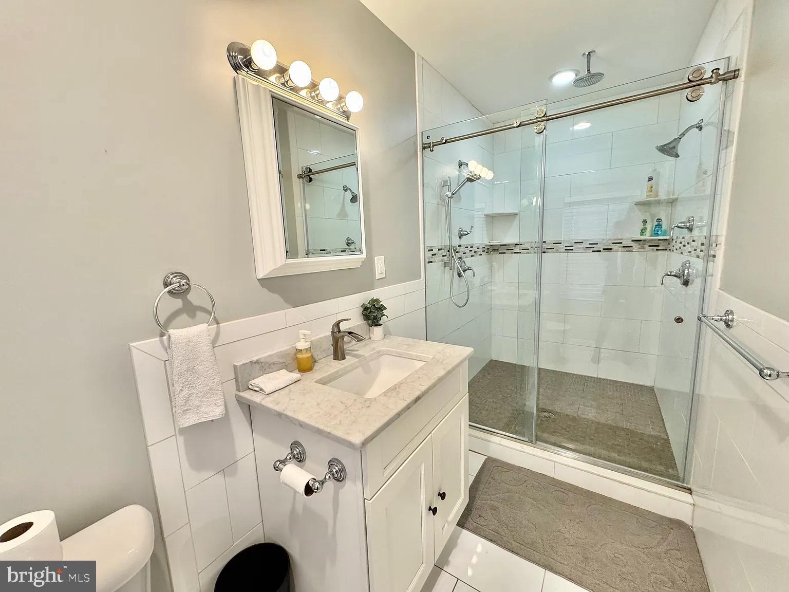 PHILADELPHIA (SOUTH) - Residential