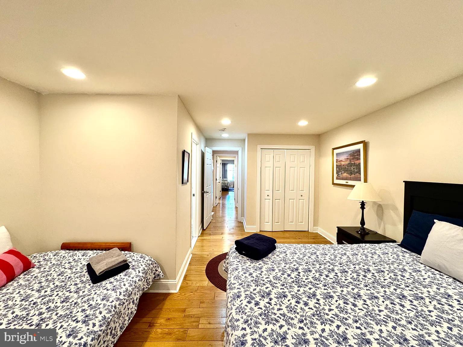 PHILADELPHIA (SOUTH) - Residential