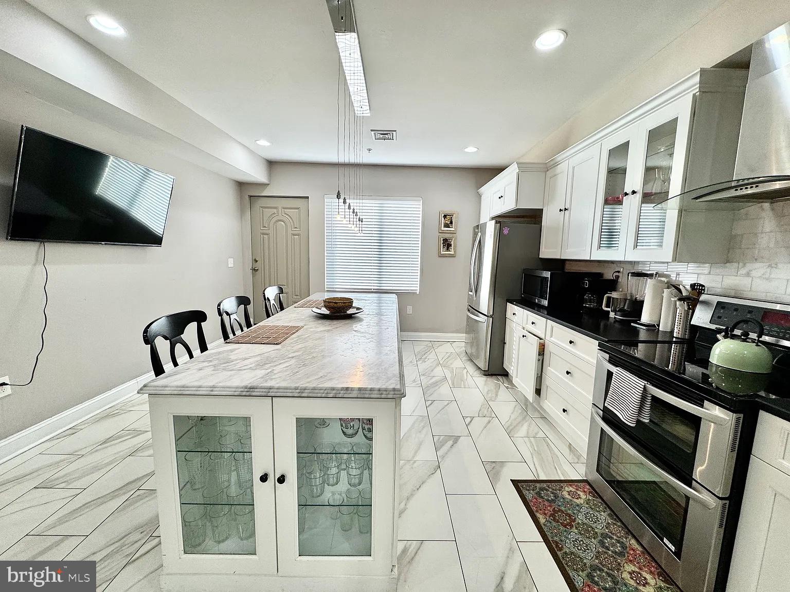 PHILADELPHIA (SOUTH) - Residential