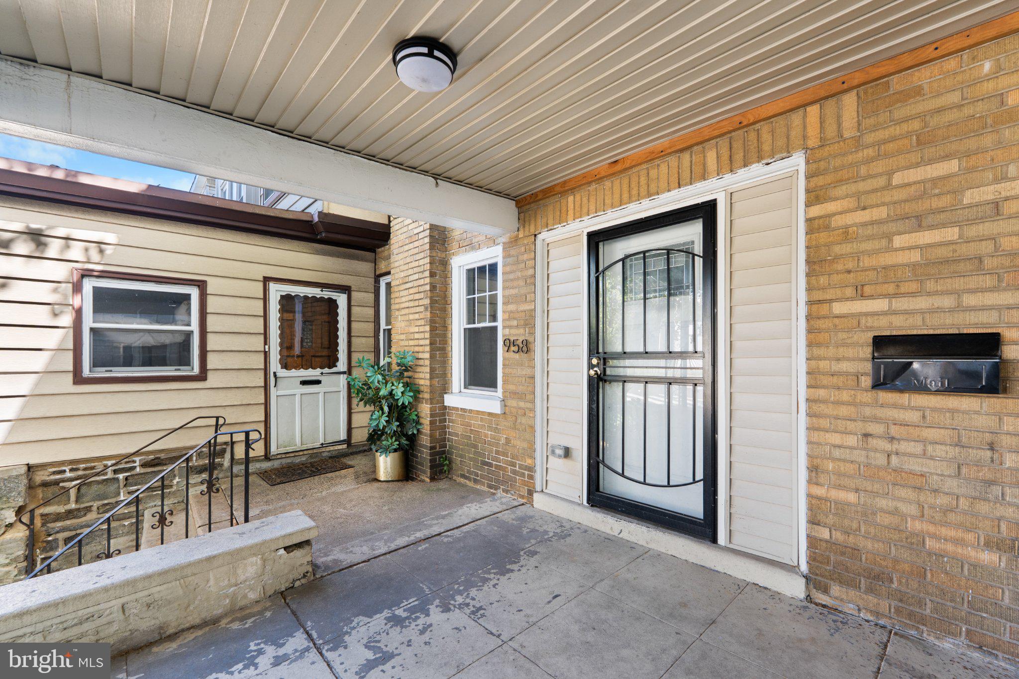 958 WAGNER AVENUE