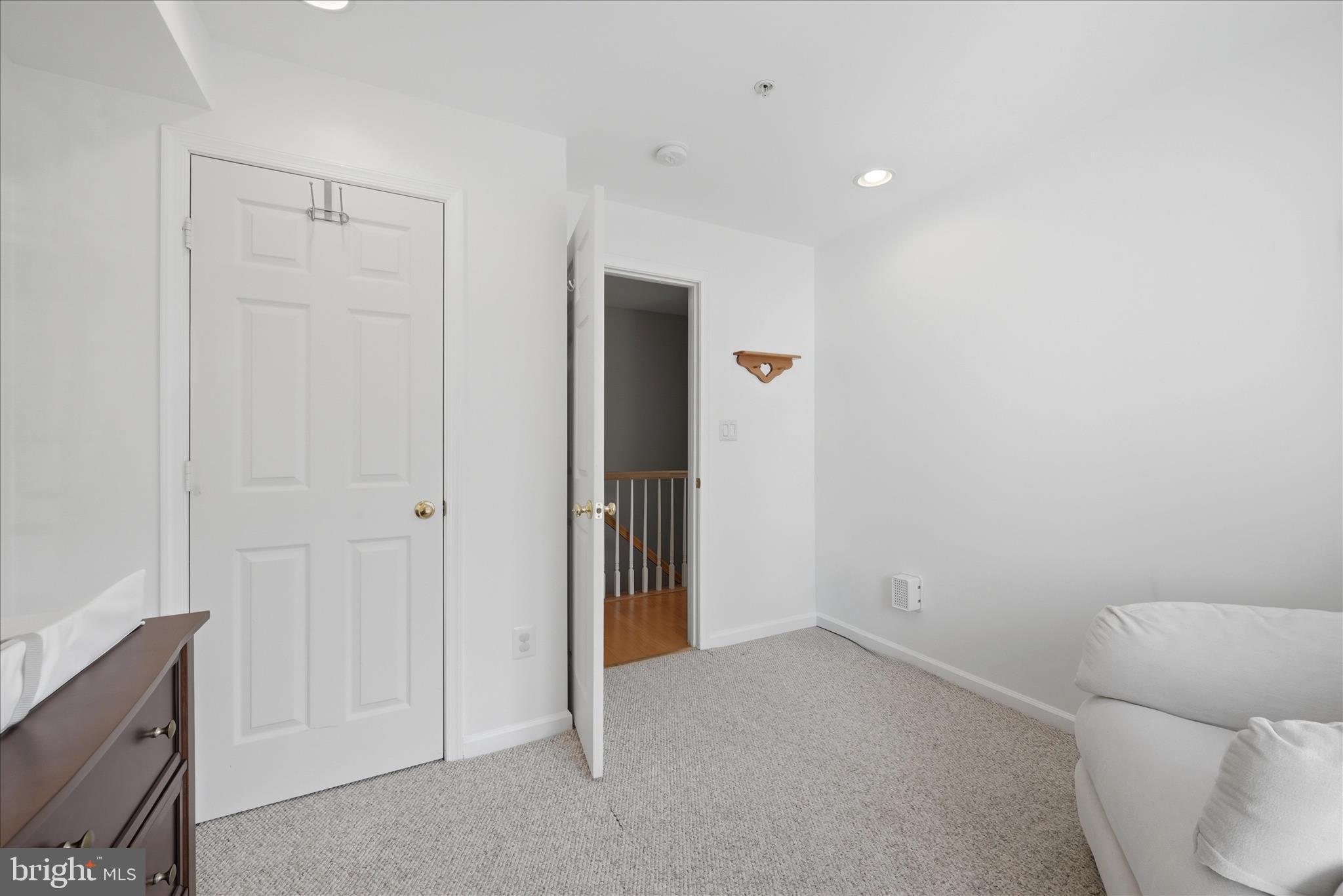 LINCOLNIA PARK - Residential