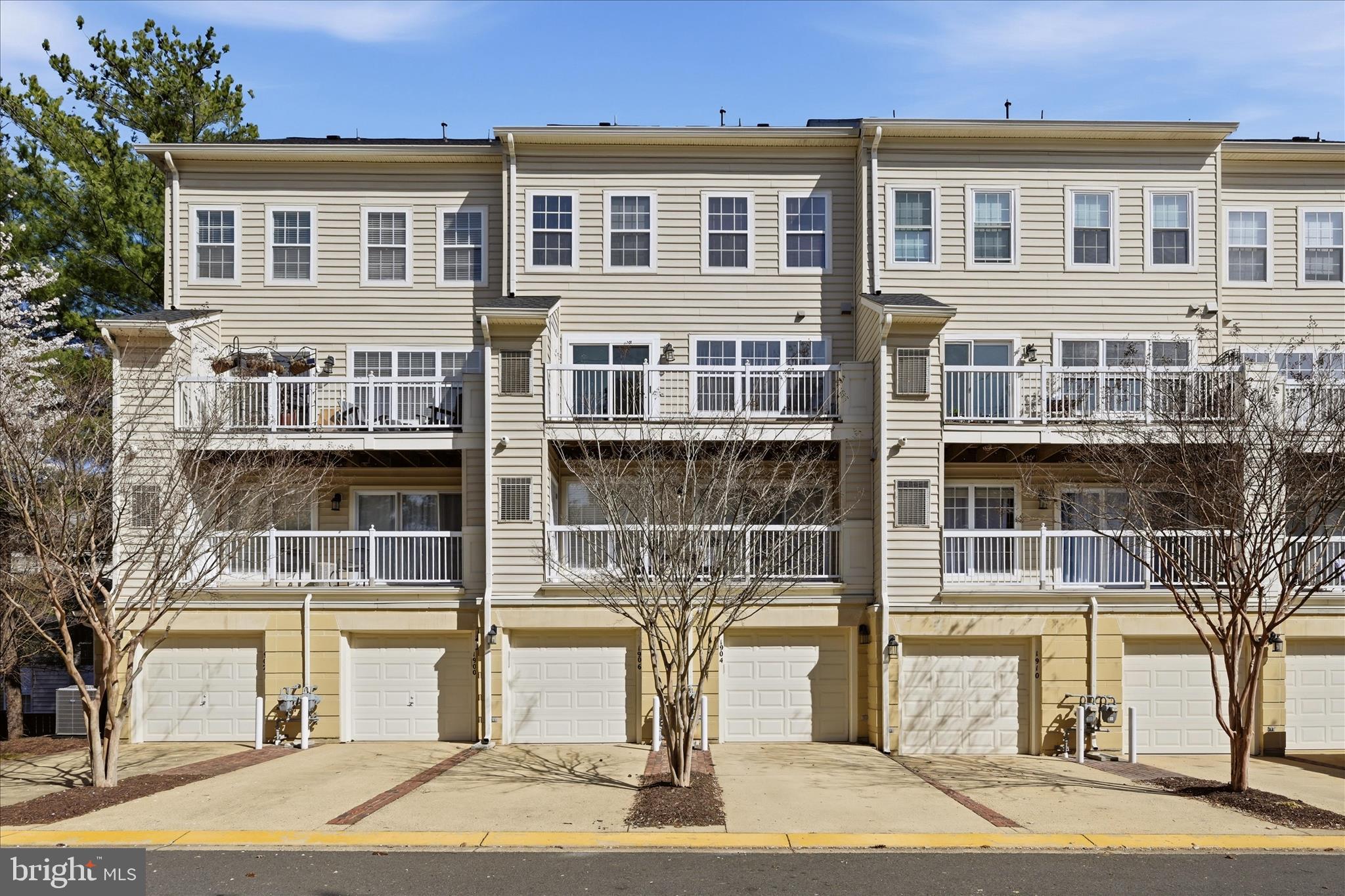 LINCOLNIA PARK - Residential