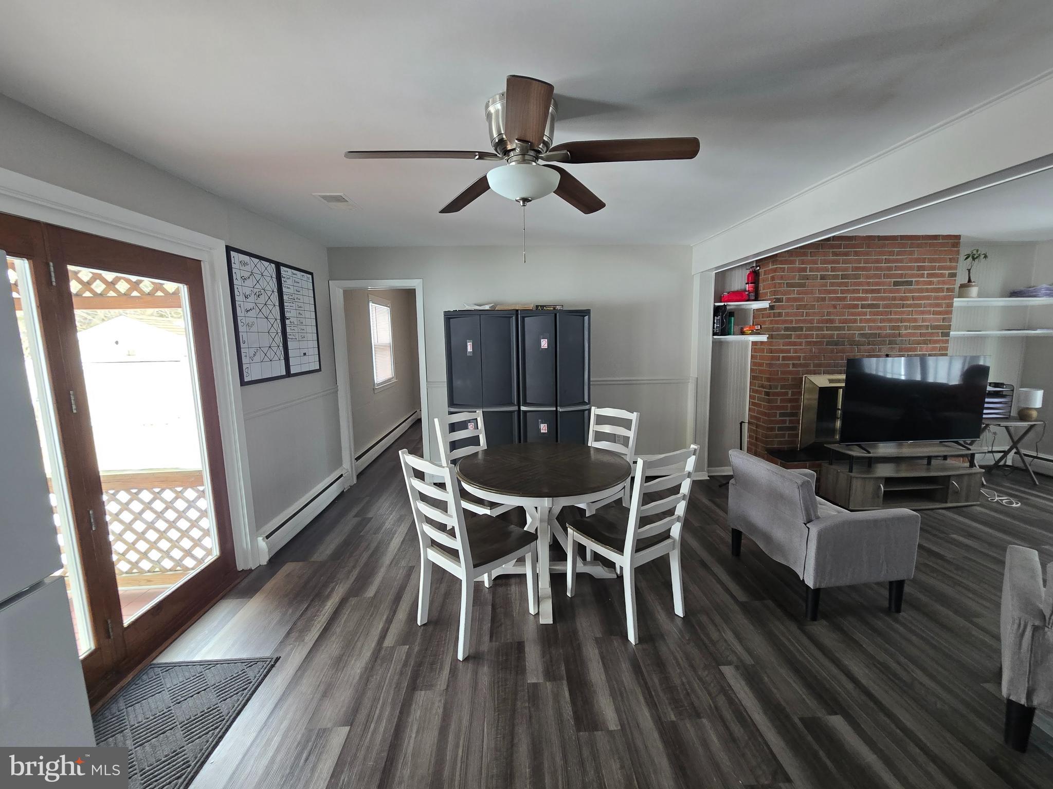 ROBINWOOD - Residential