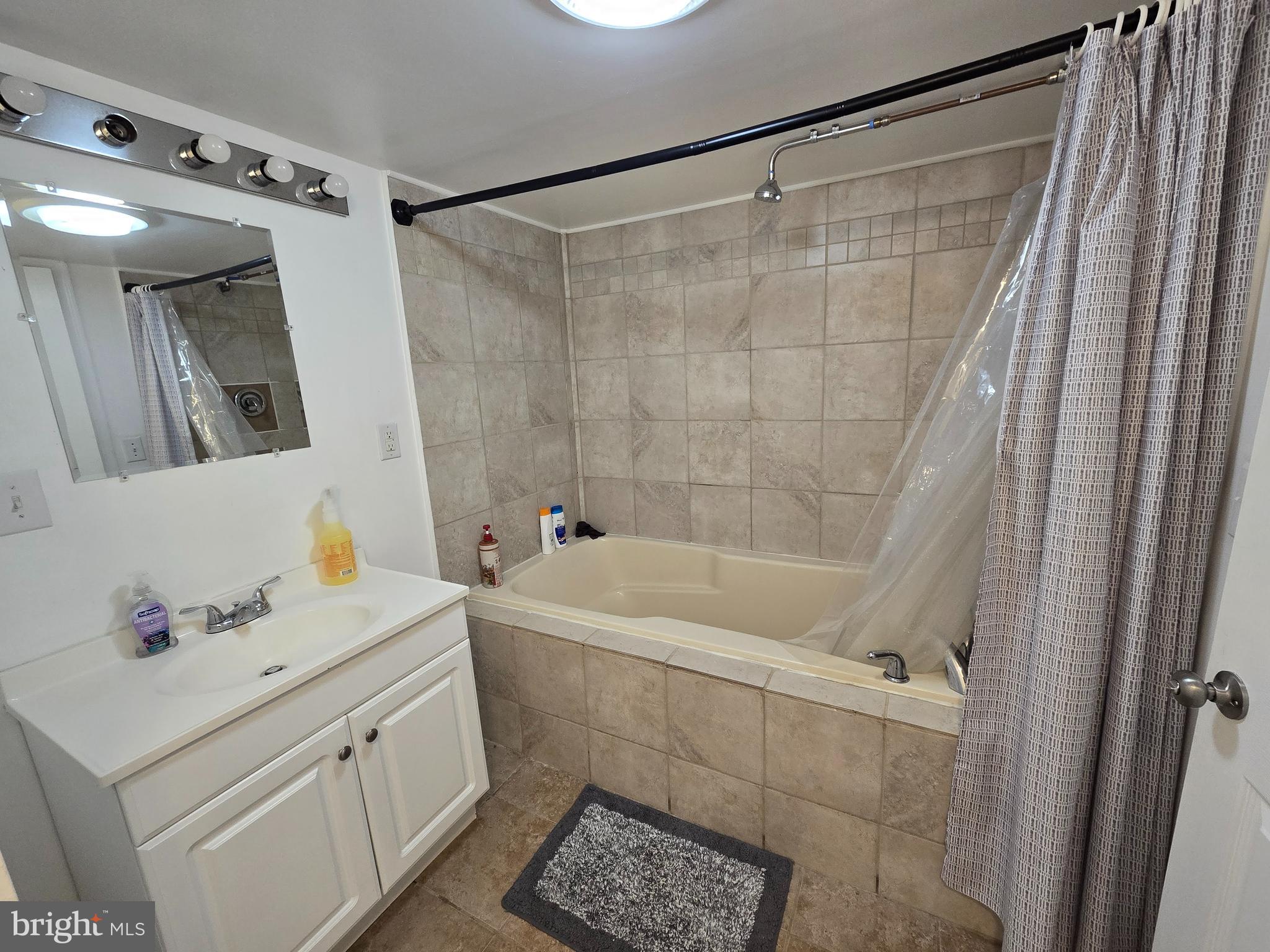 ROBINWOOD - Residential