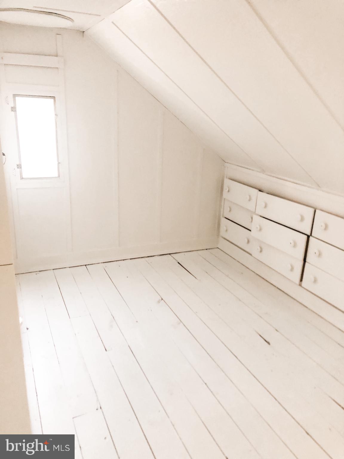 HOMEWOOD - Residential