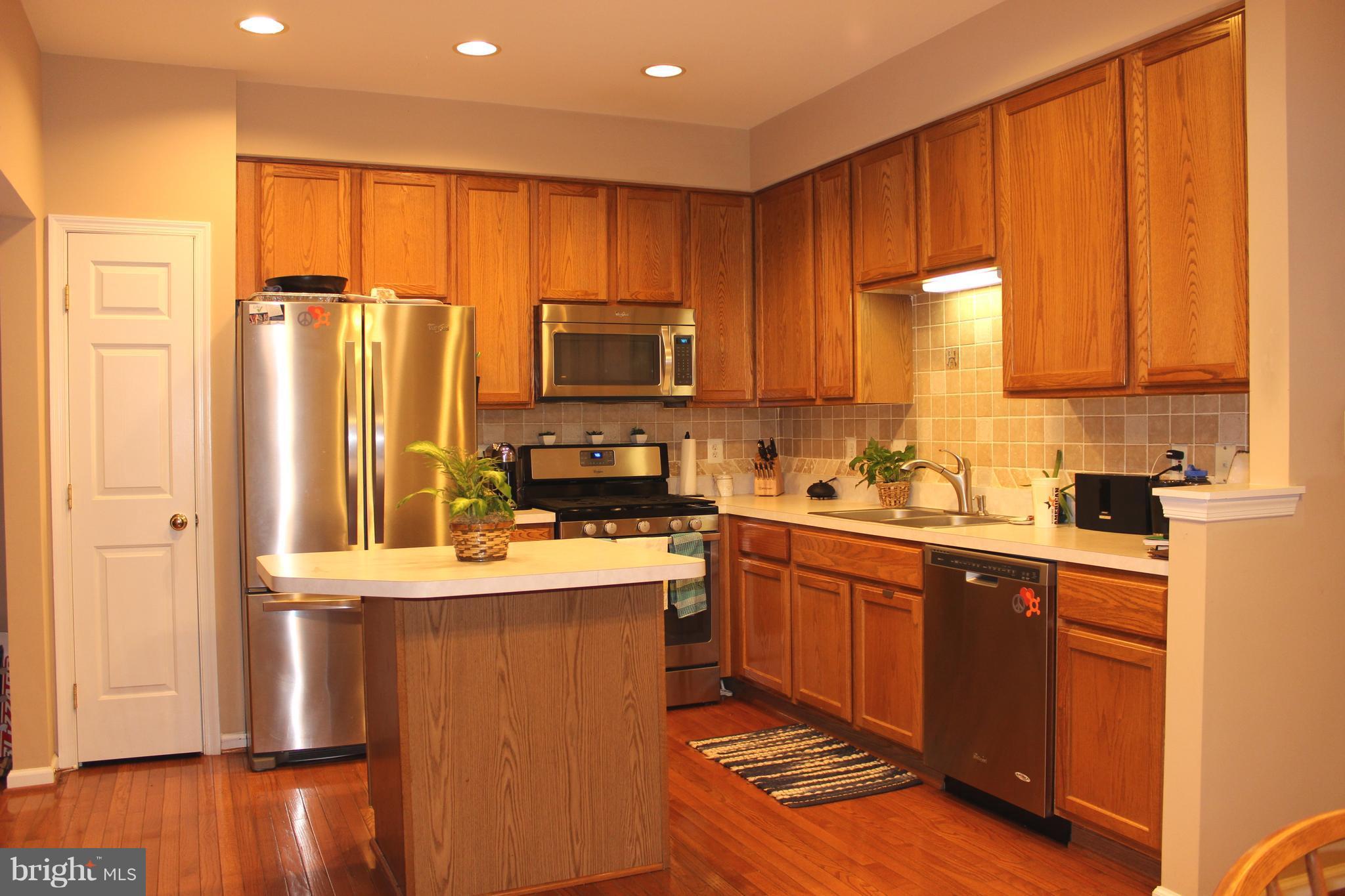 BRAEMAR/VILLAGES AT SAYBROOKE - Residential Lease