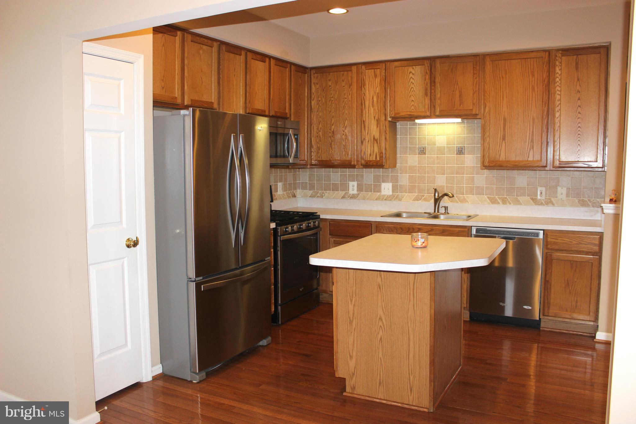 BRAEMAR/VILLAGES AT SAYBROOKE - Residential Lease