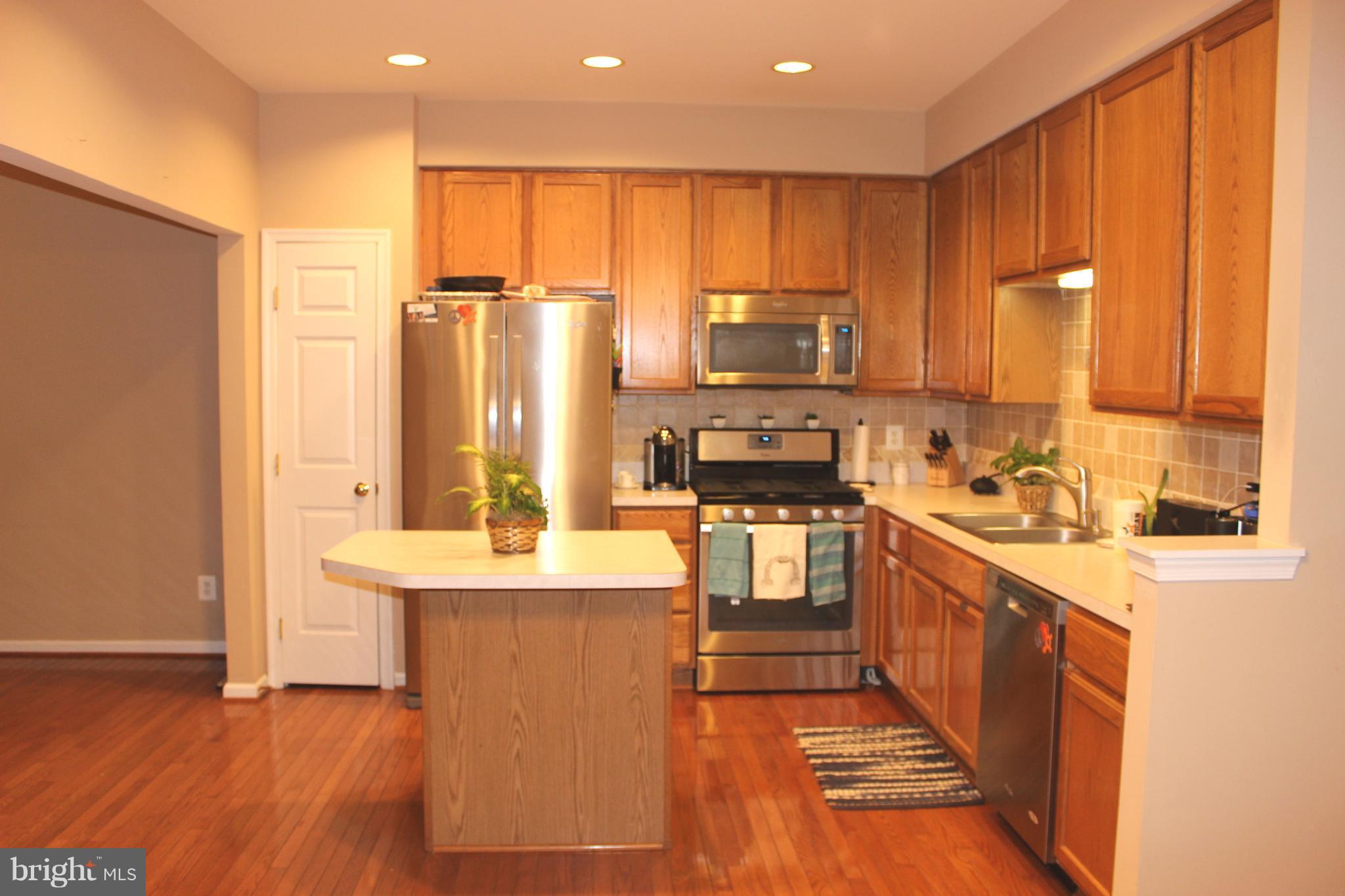 BRAEMAR/VILLAGES AT SAYBROOKE - Residential Lease