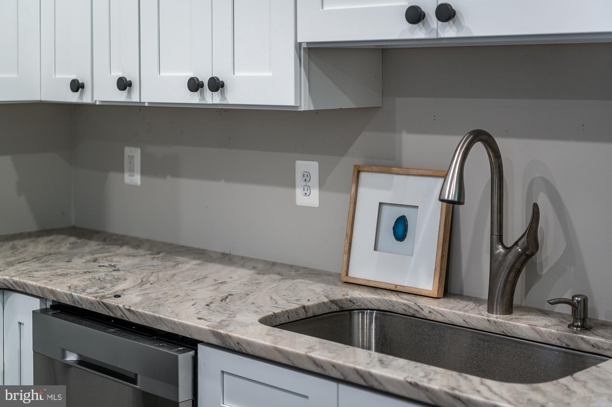 MOUNT ROYAL TERRACE - Residential