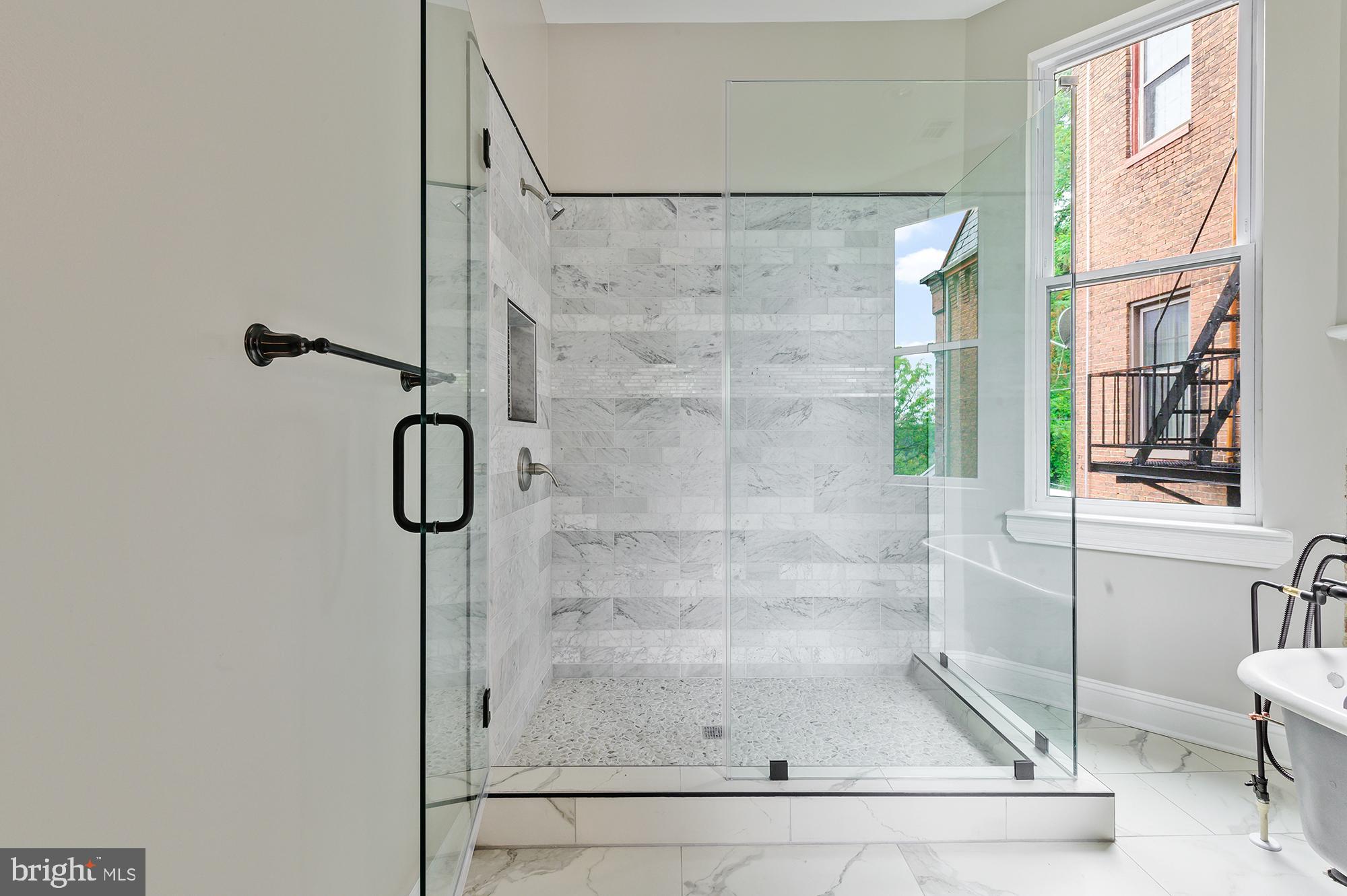 MOUNT ROYAL TERRACE - Residential