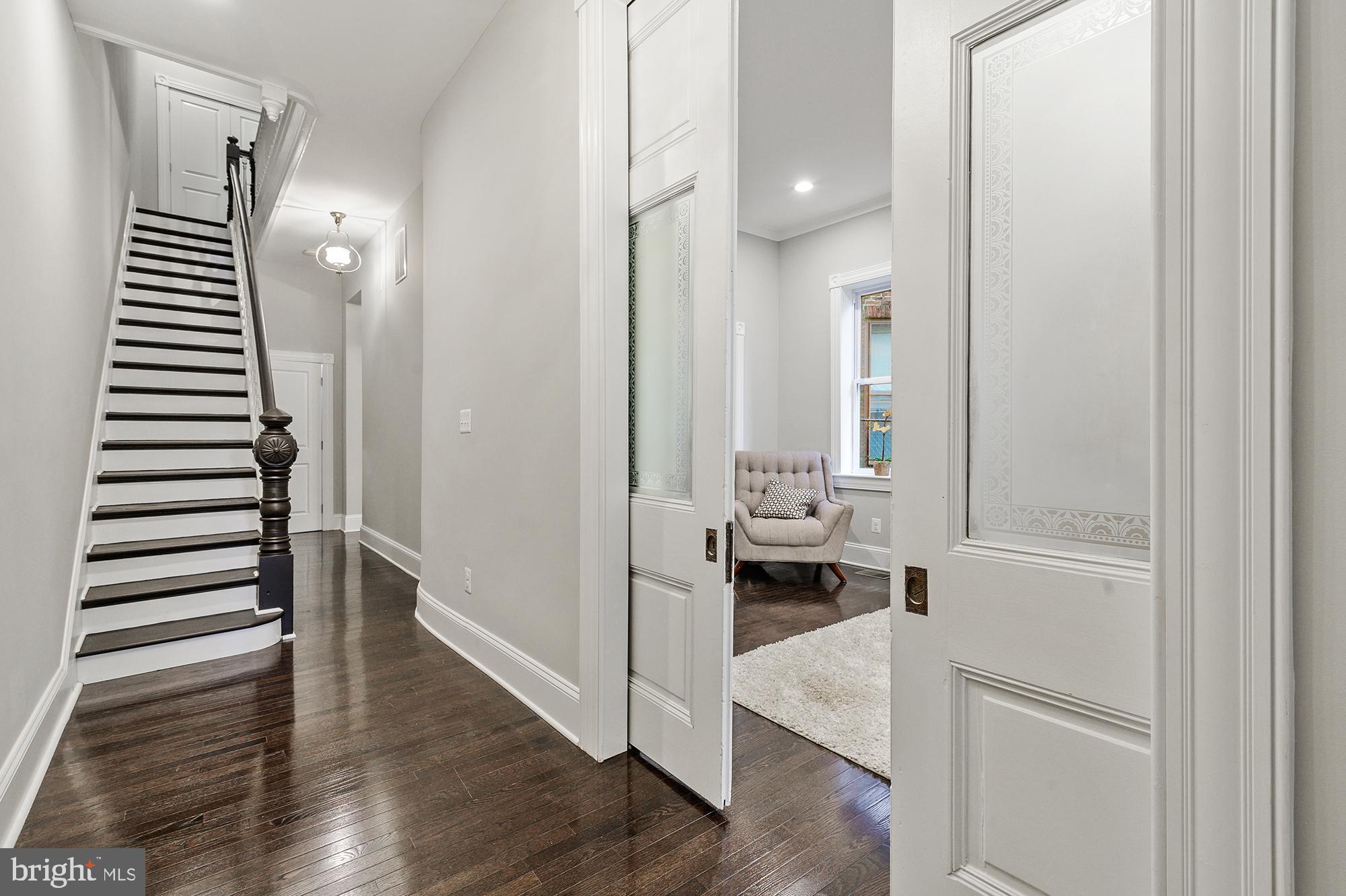 MOUNT ROYAL TERRACE - Residential