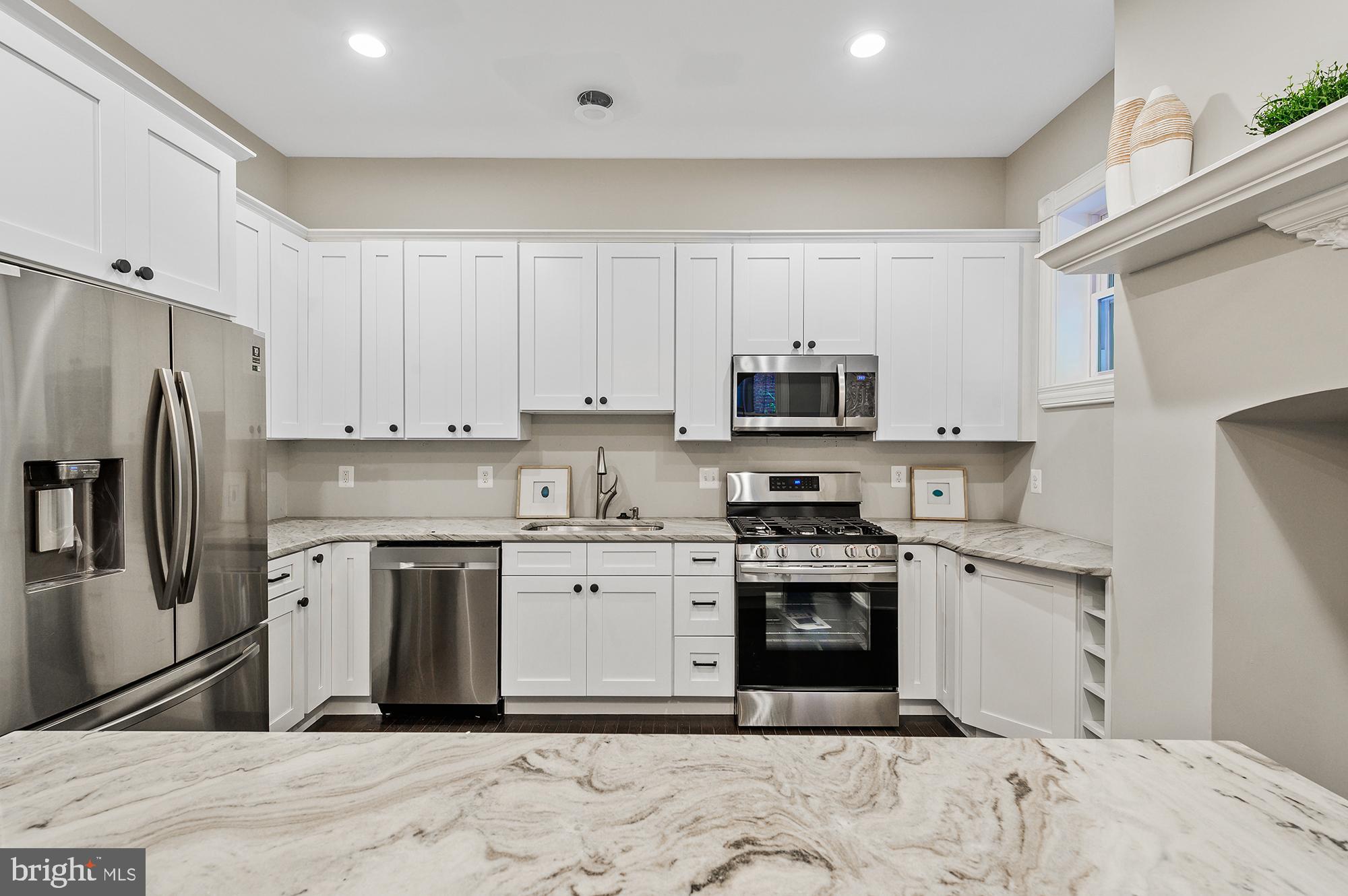 MOUNT ROYAL TERRACE - Residential