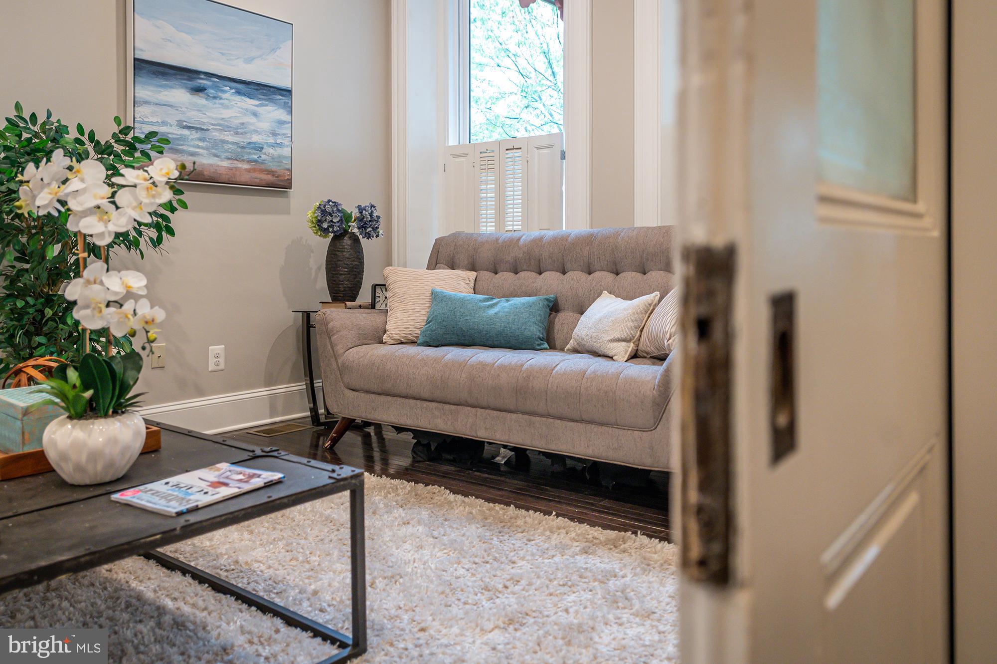 MOUNT ROYAL TERRACE - Residential