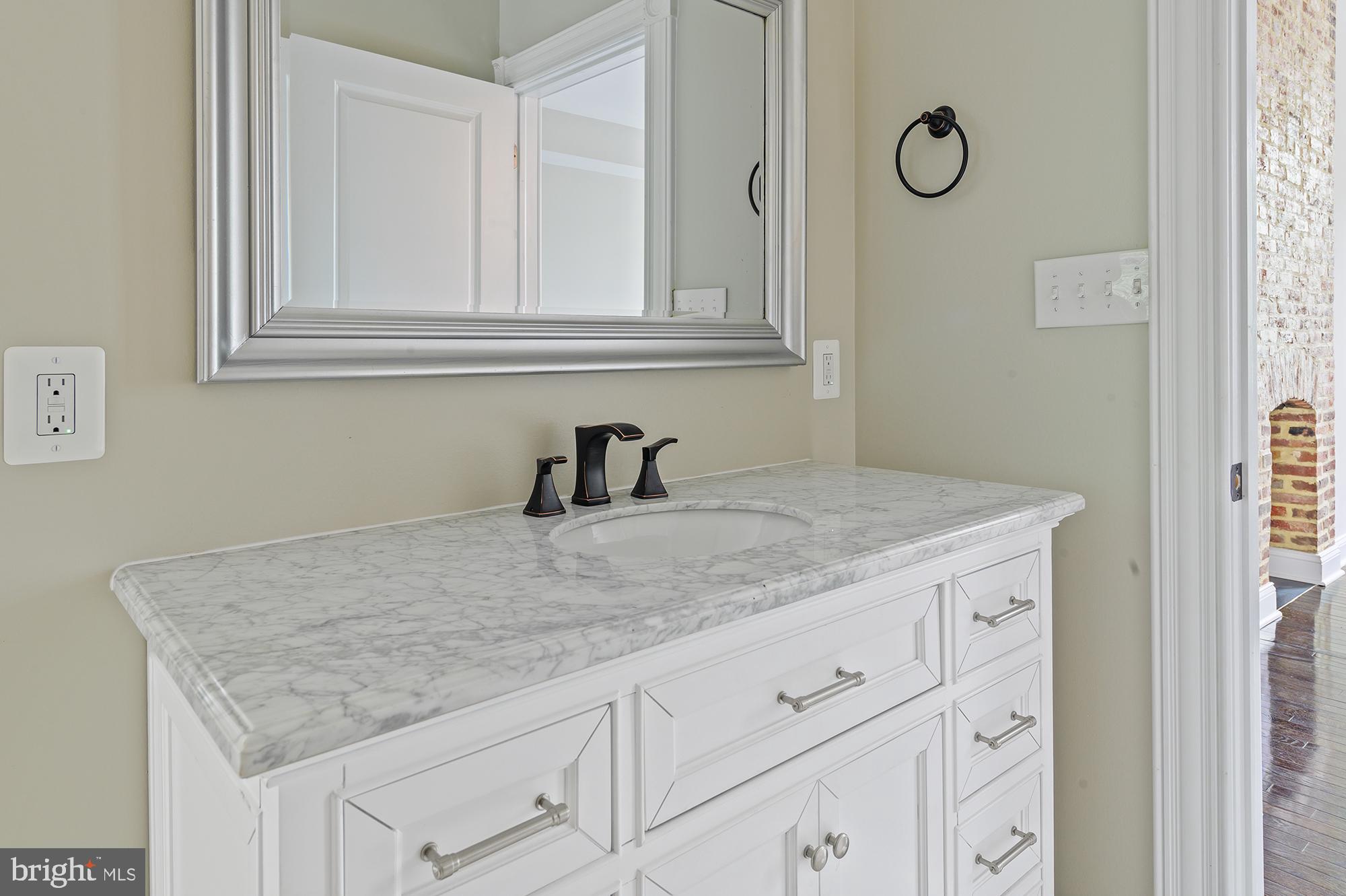 MOUNT ROYAL TERRACE - Residential