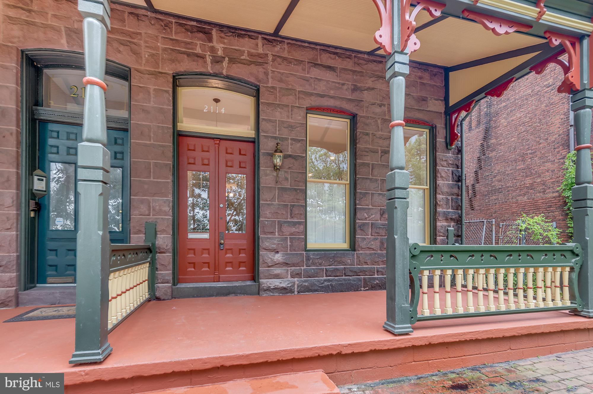 MOUNT ROYAL TERRACE - Residential