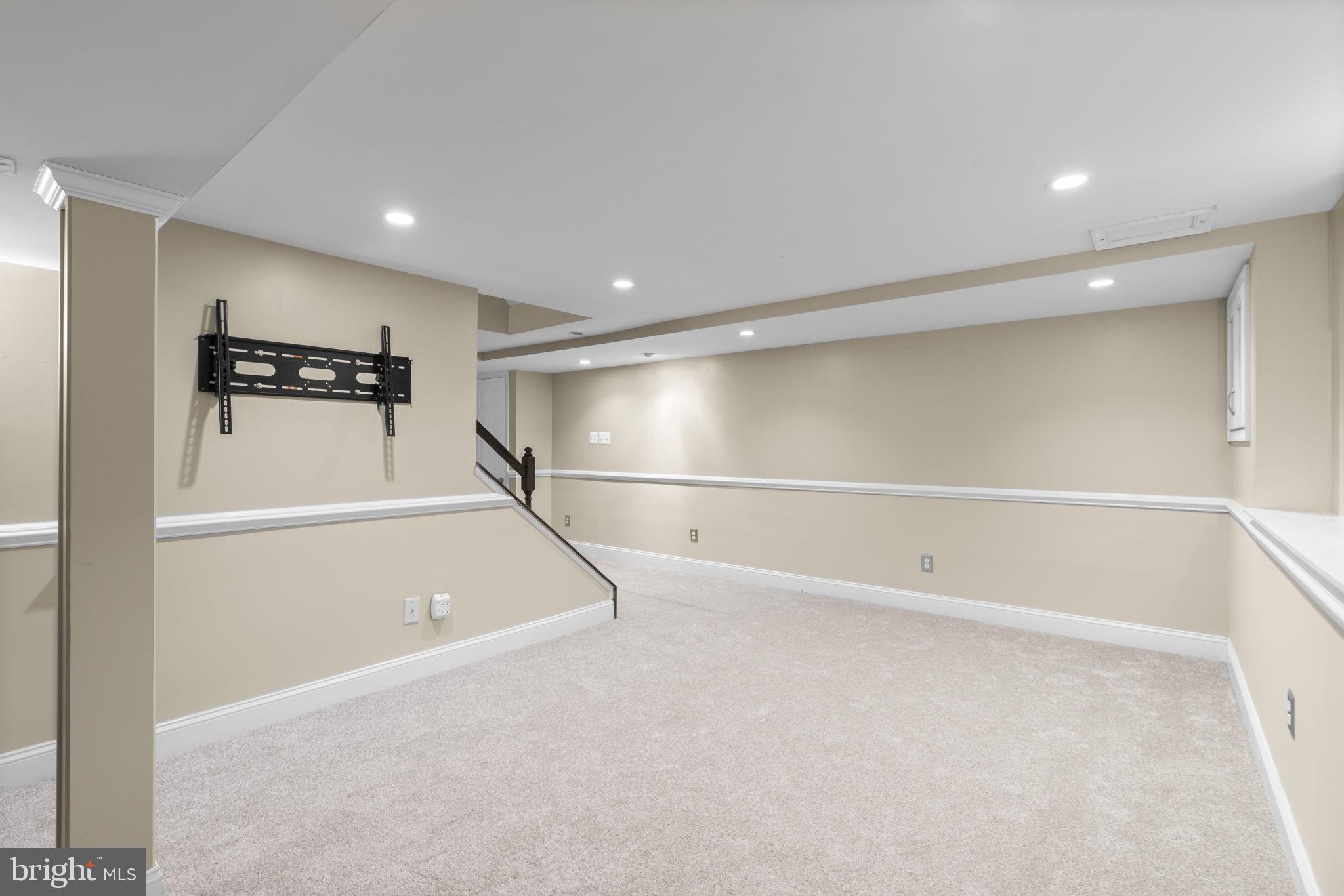 FOREST SPRING PARK - Residential