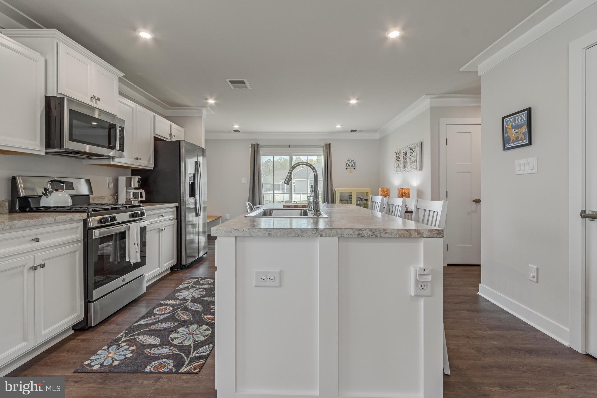 BEACHTREE PRESERVE - Residential