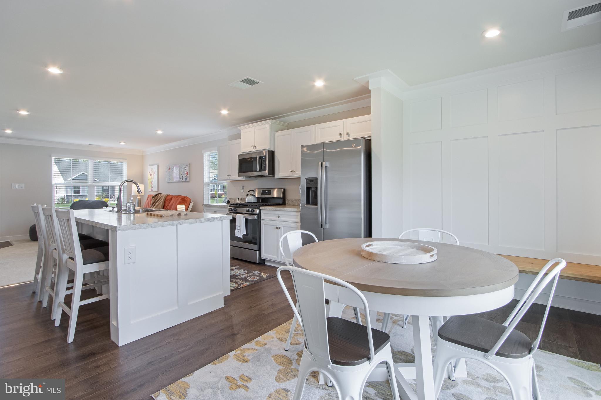 BEACHTREE PRESERVE - Residential