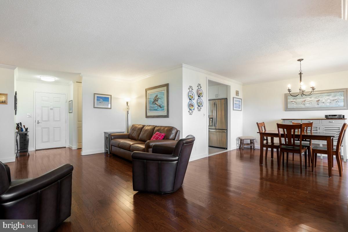 MONTEBELLO - Residential