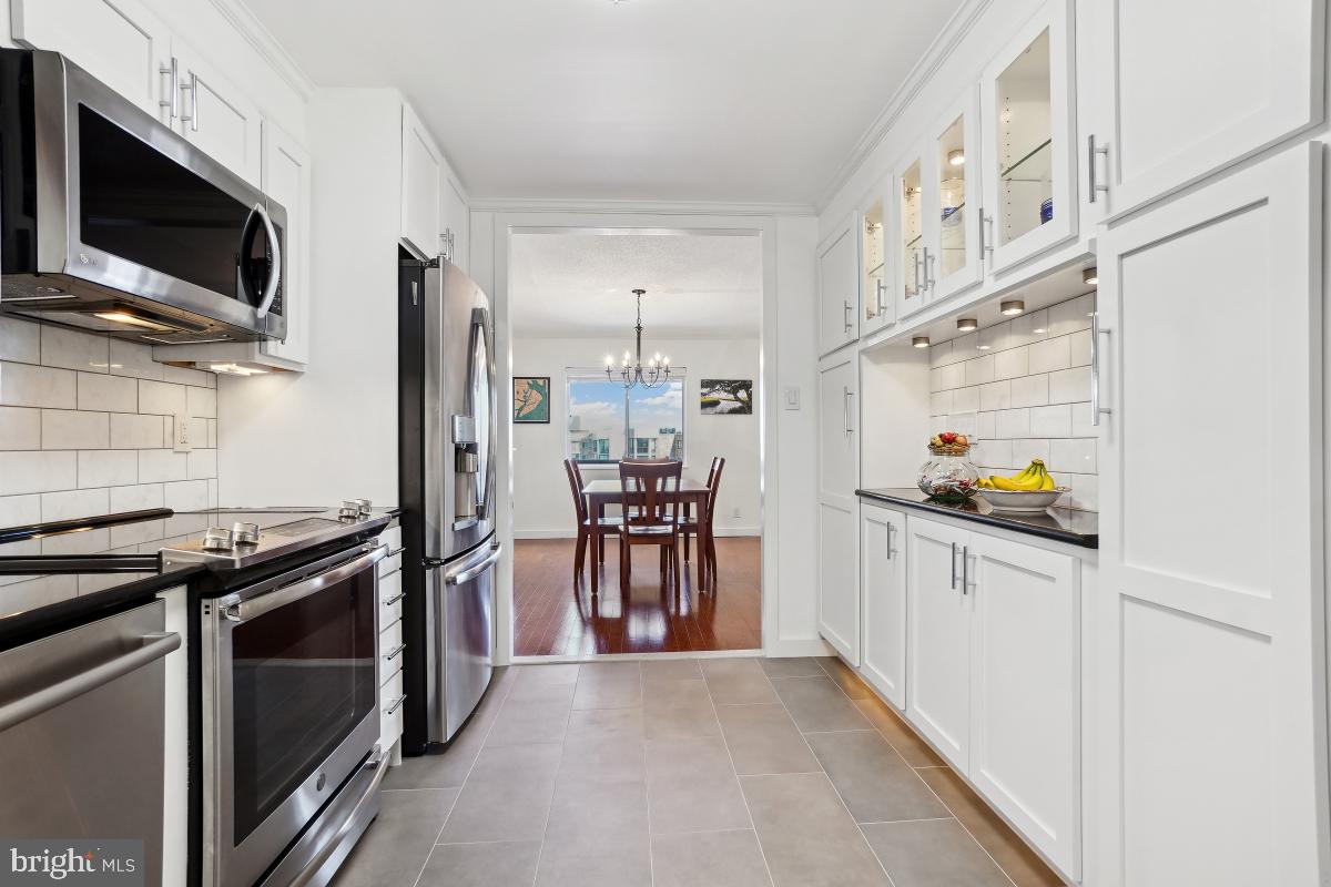 MONTEBELLO - Residential