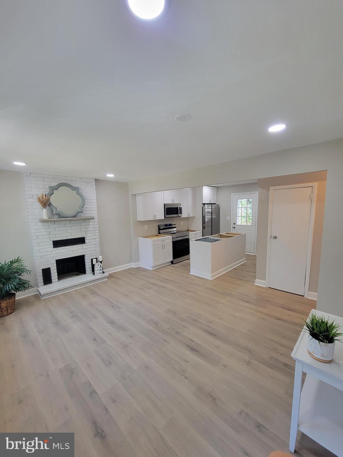 EAST GLEN BURNIE - Residential Lease