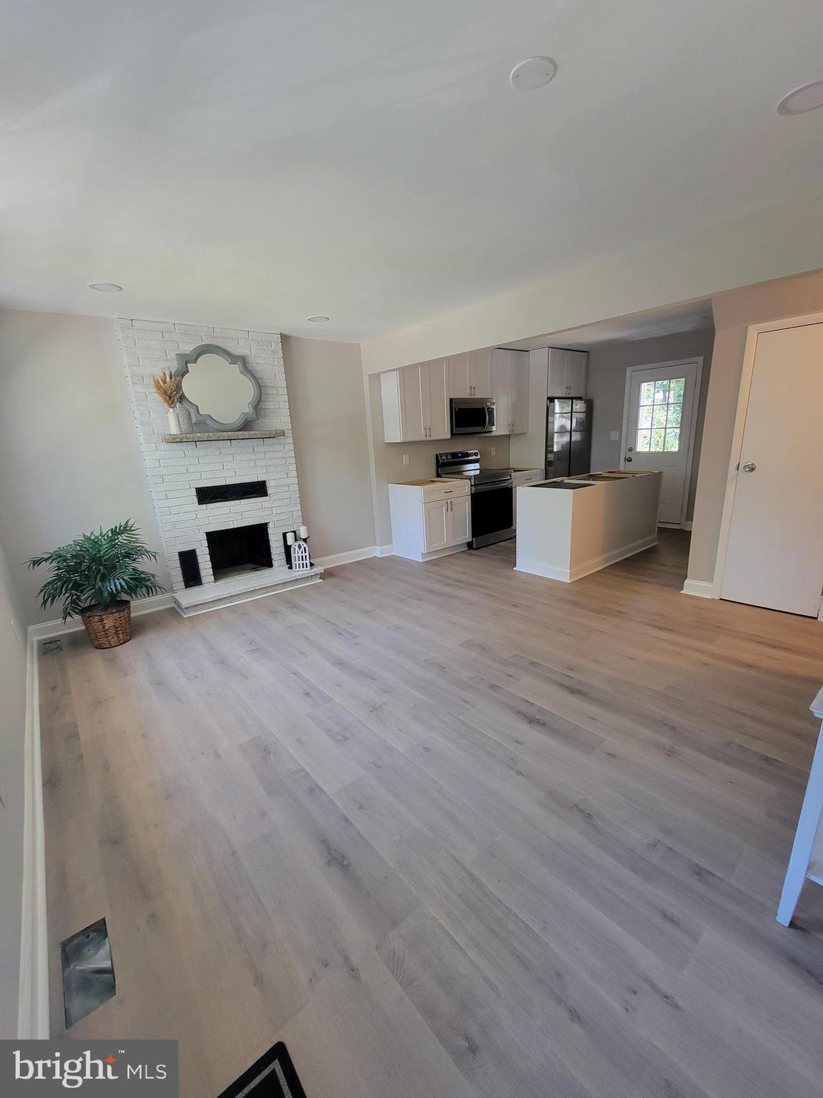 EAST GLEN BURNIE - Residential Lease