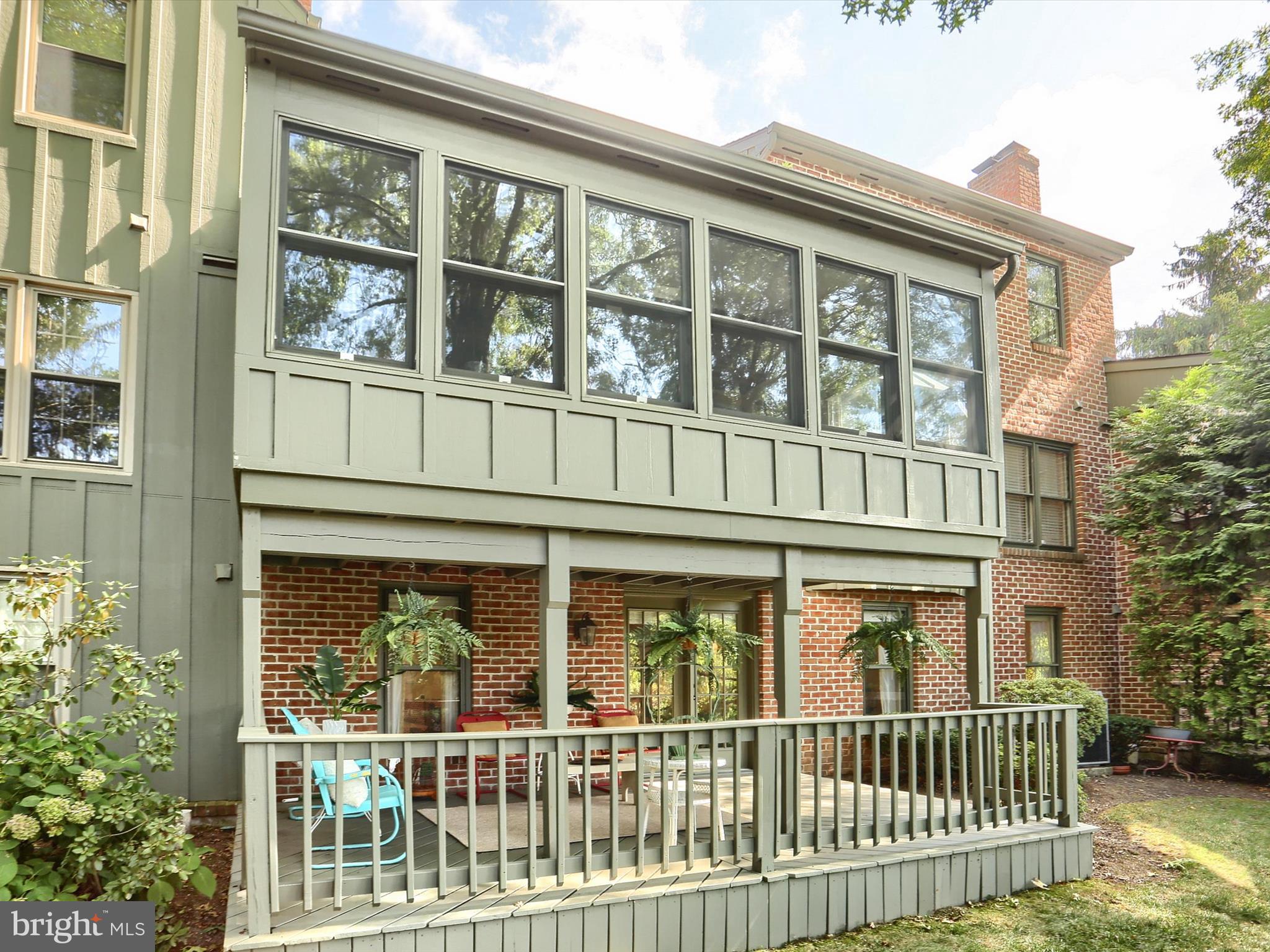 OAKMONT - Residential