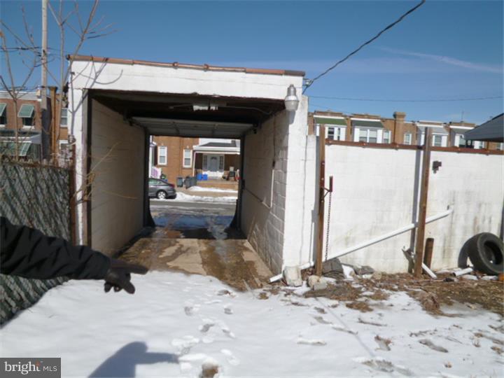 ROXBOROUGH - Commercial Sale