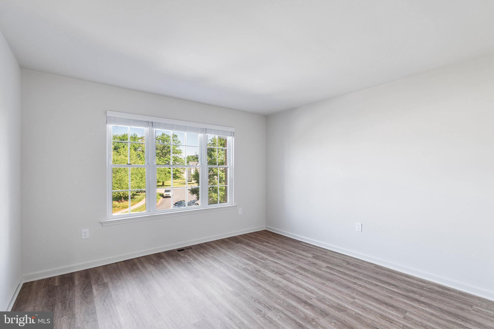 STURBRIDGE VILLAGE - Residential Lease
