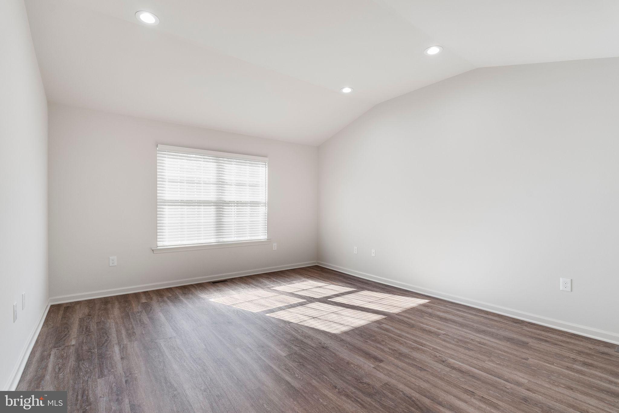 STURBRIDGE VILLAGE - Residential Lease