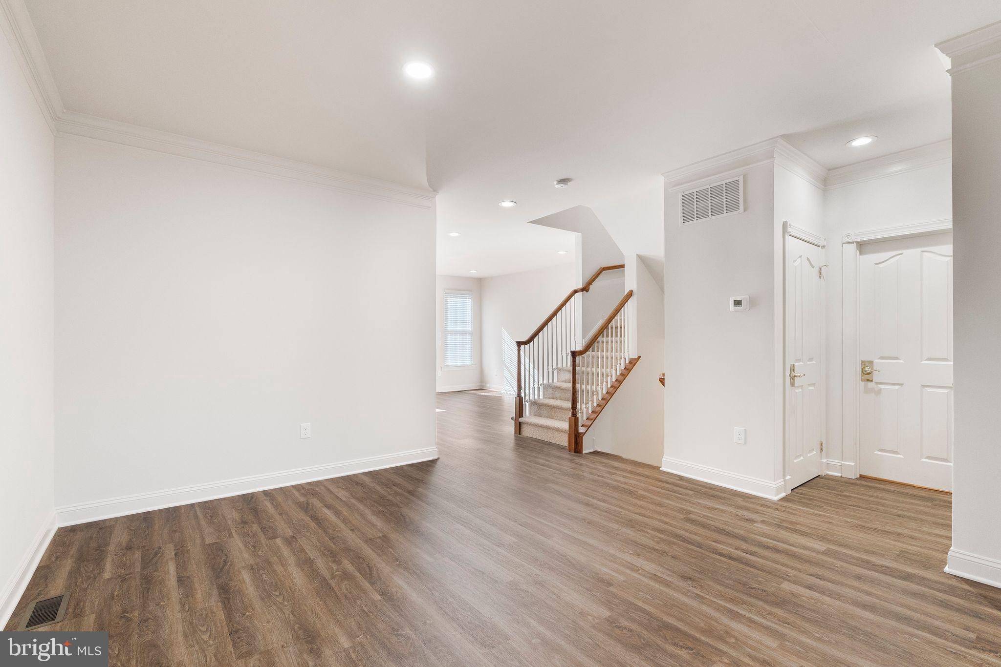 STURBRIDGE VILLAGE - Residential Lease