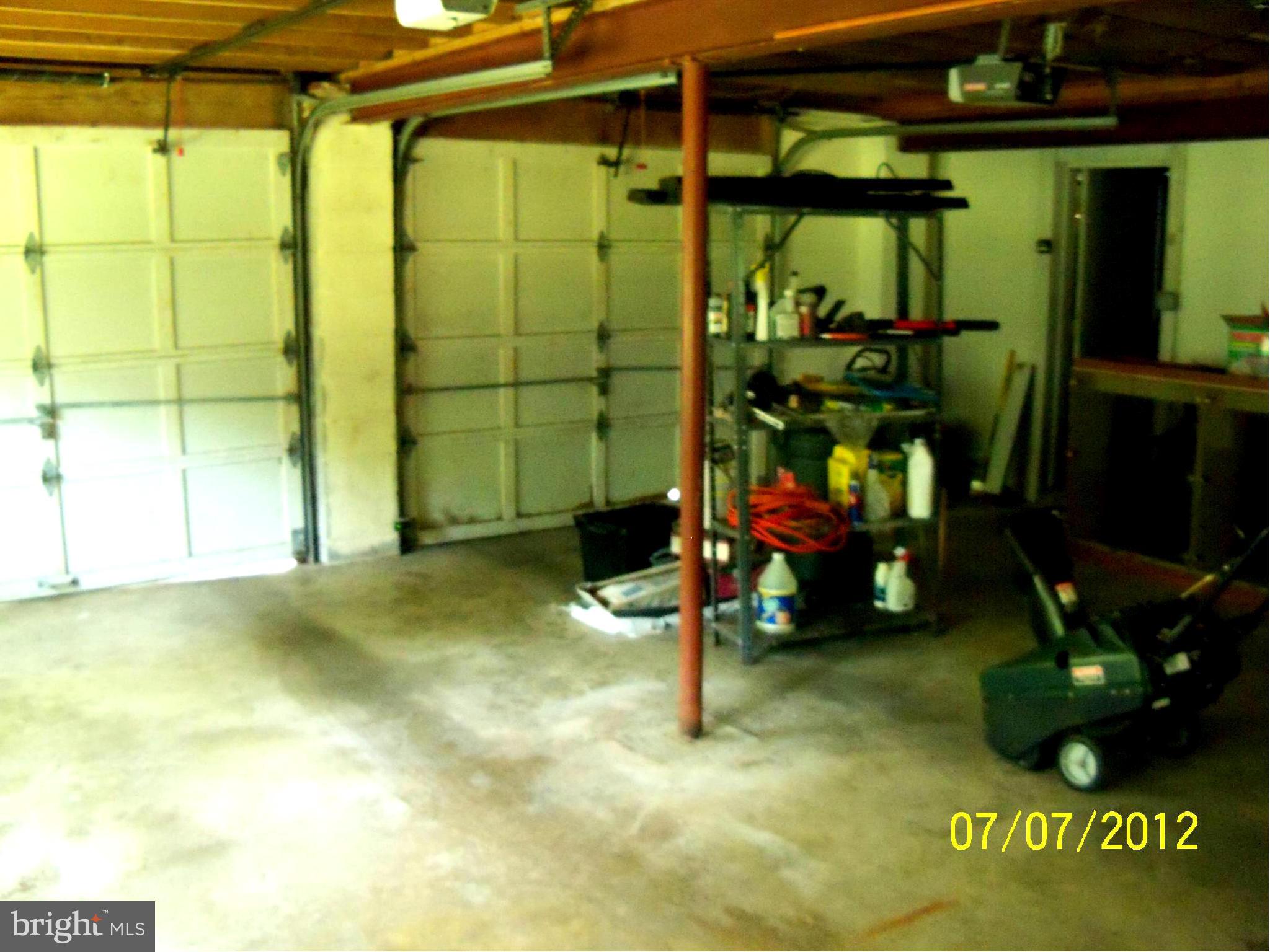 CAMELOT - Residential Lease