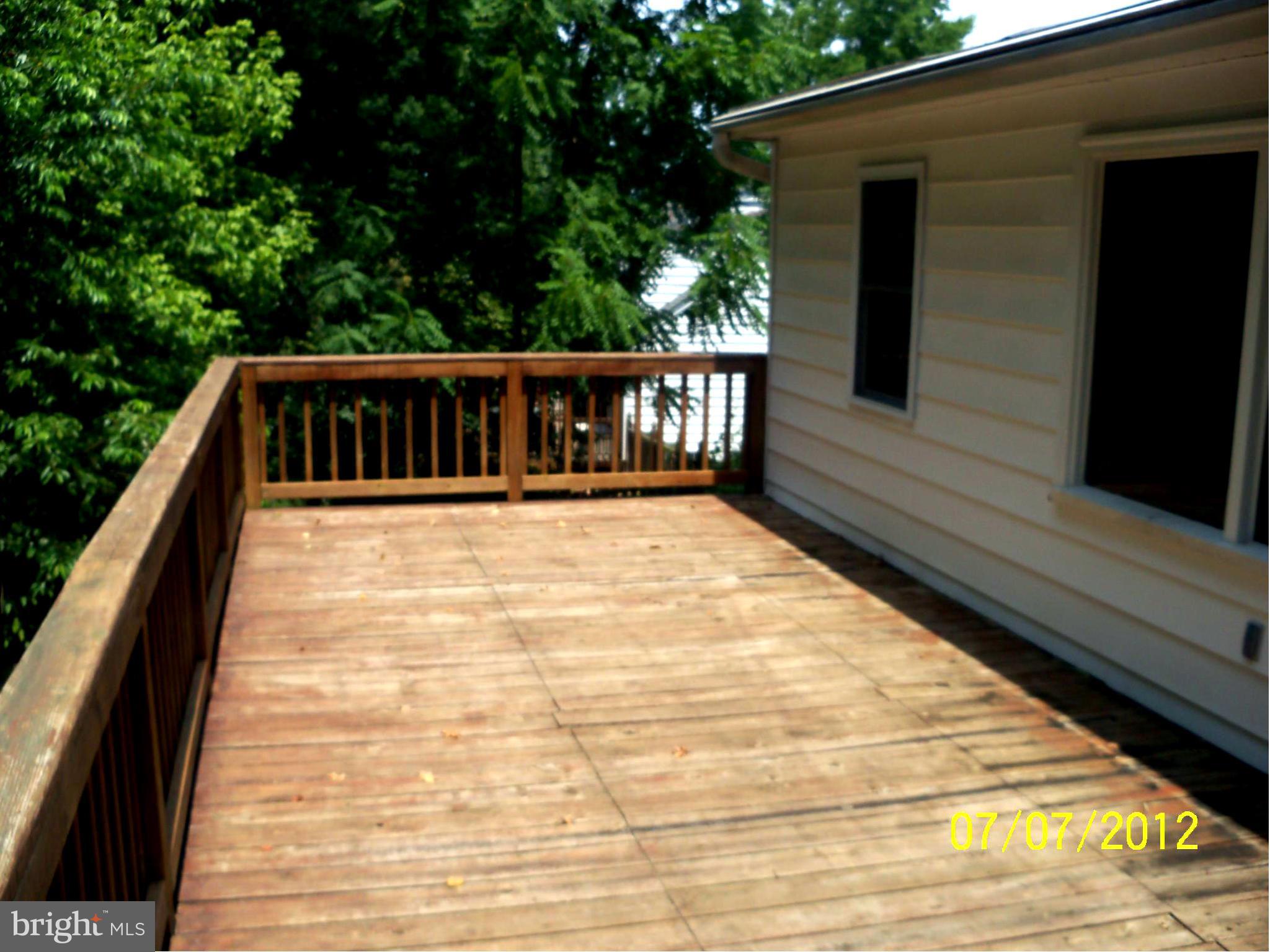 CAMELOT - Residential Lease