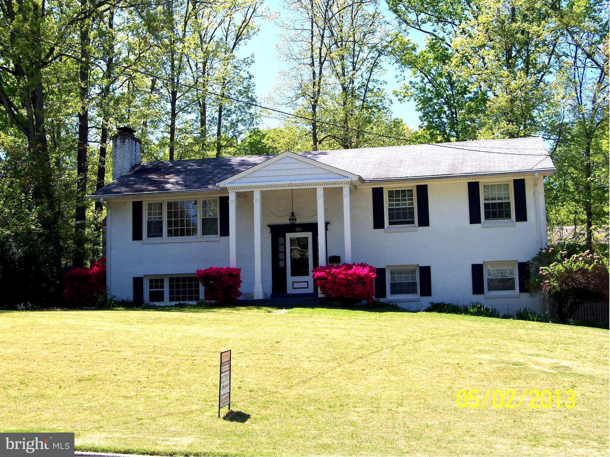 CAMELOT - Residential Lease