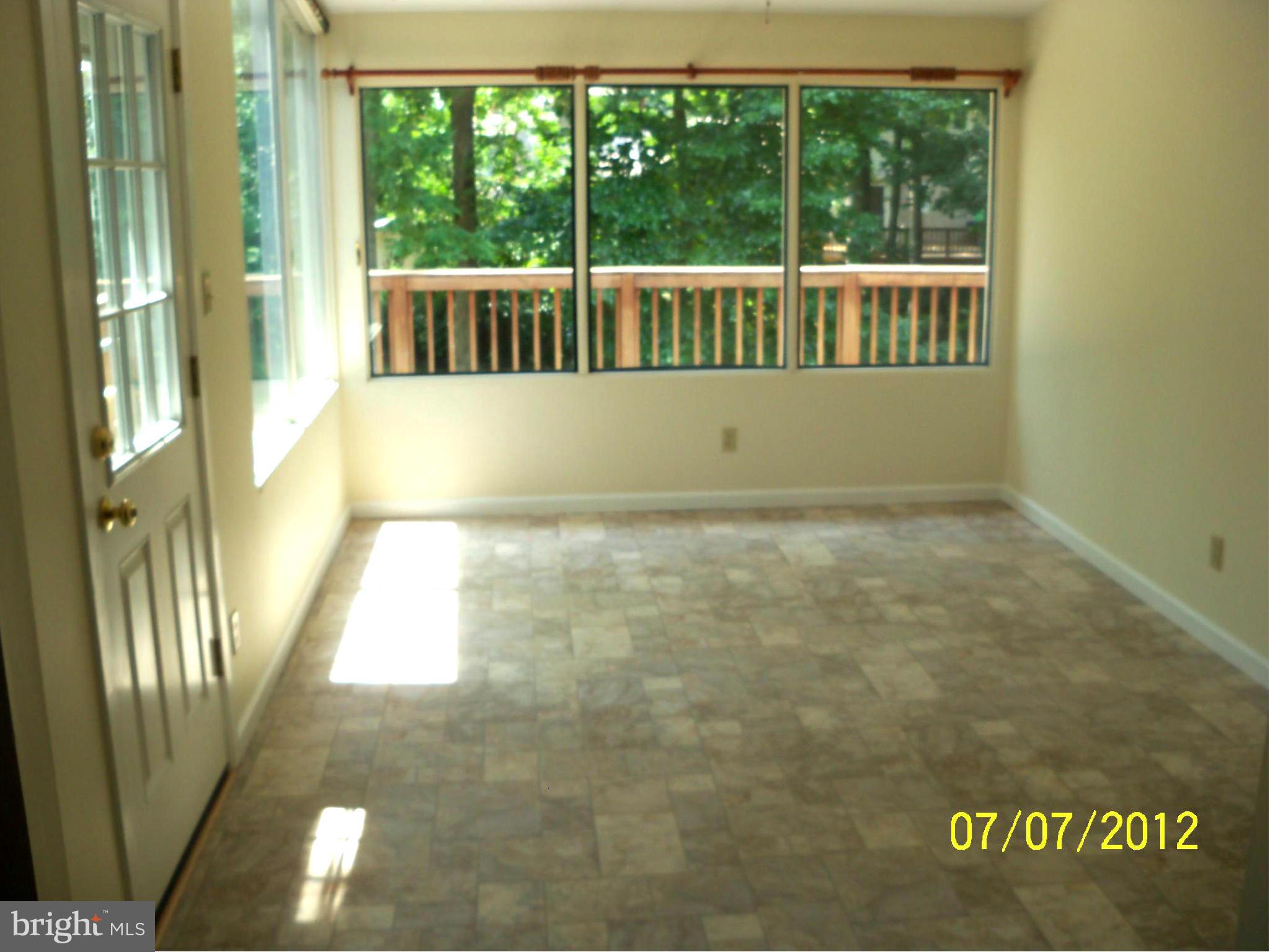 CAMELOT - Residential Lease