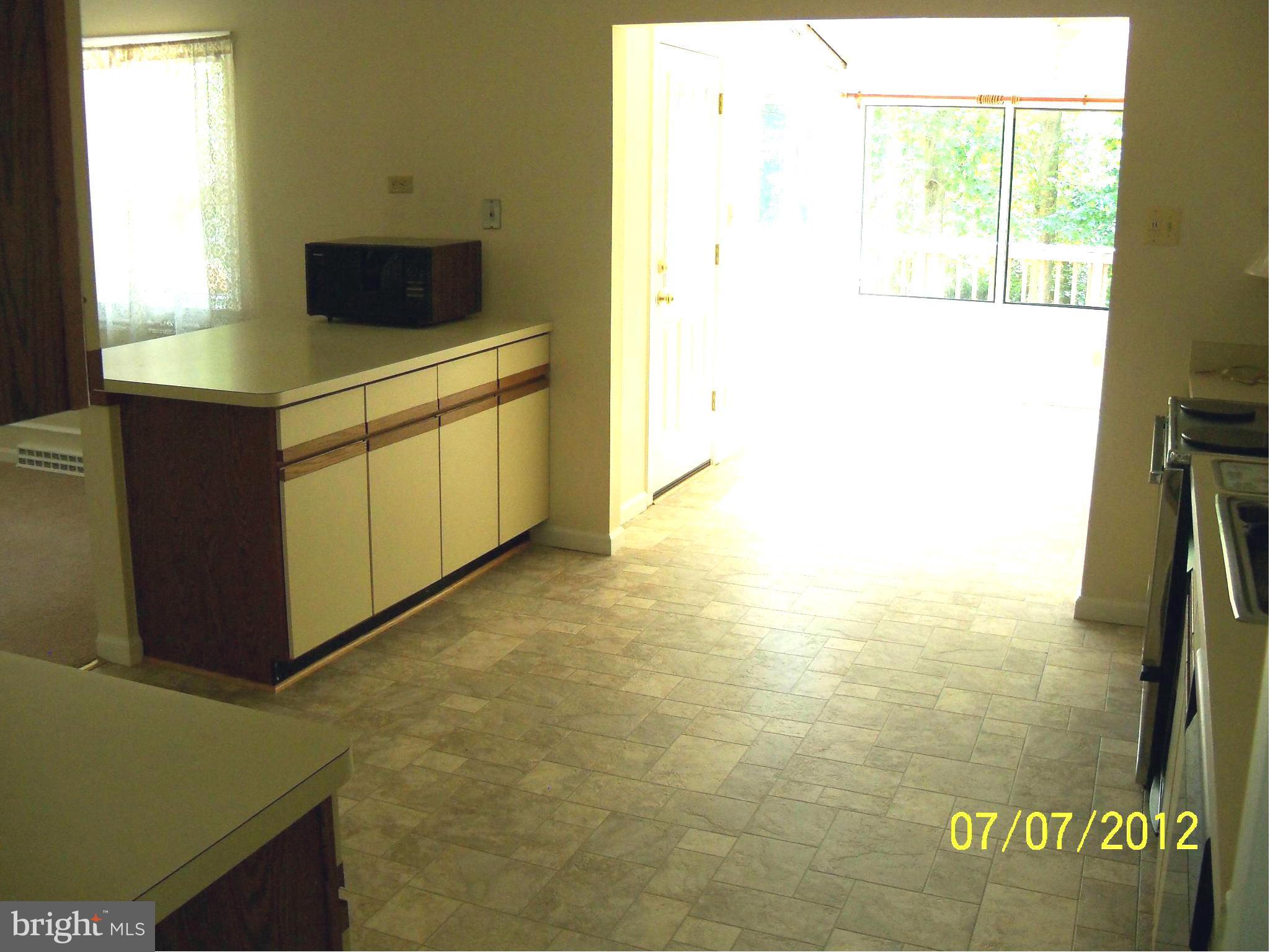 CAMELOT - Residential Lease