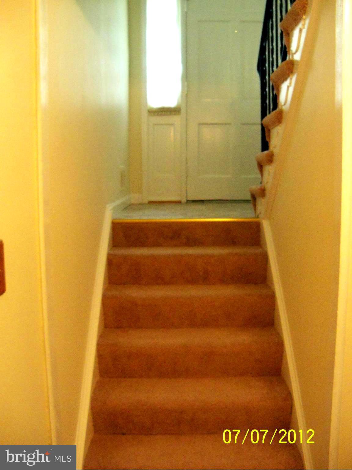 CAMELOT - Residential Lease