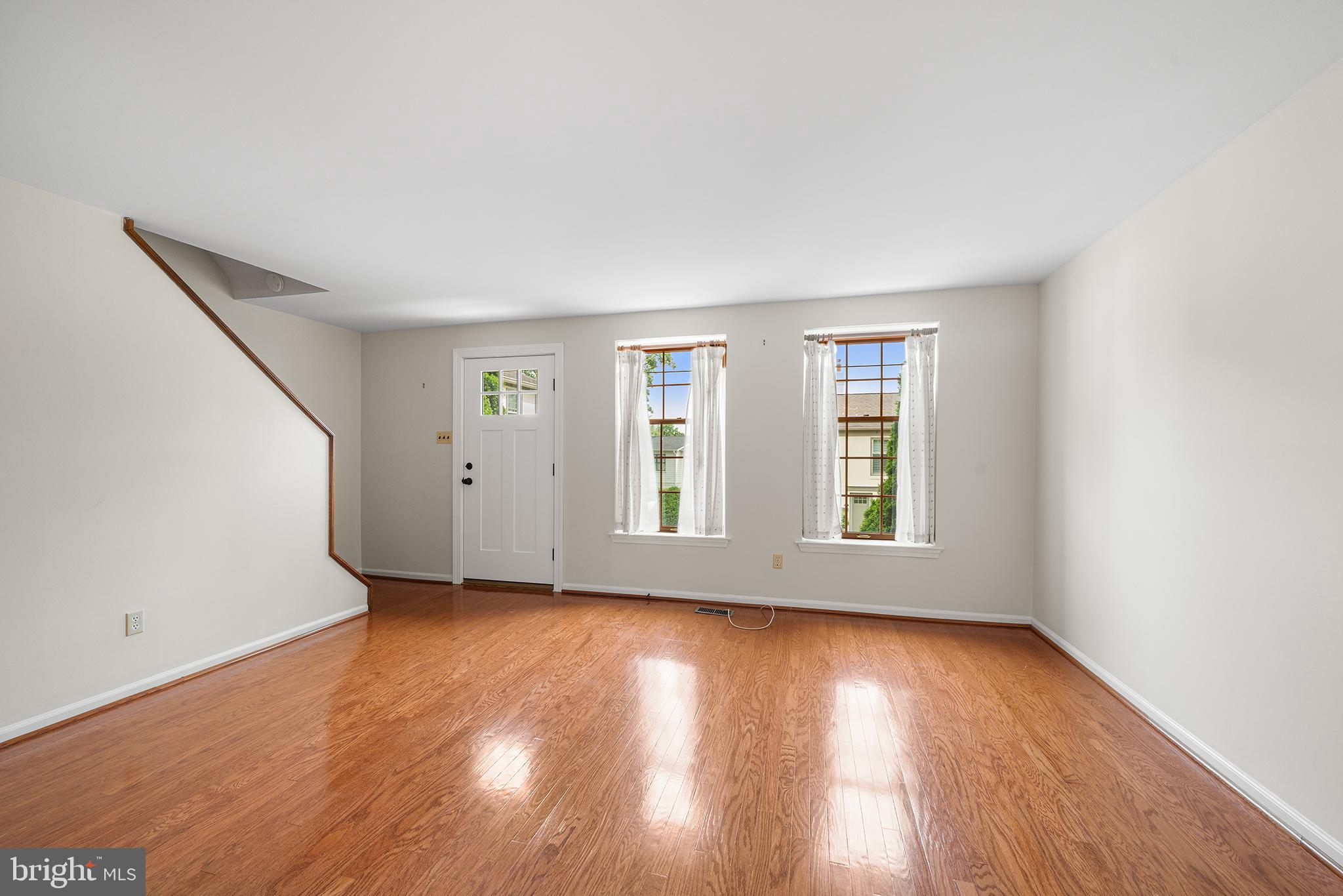 229 BLOOMINGDALE AVENUE 1
