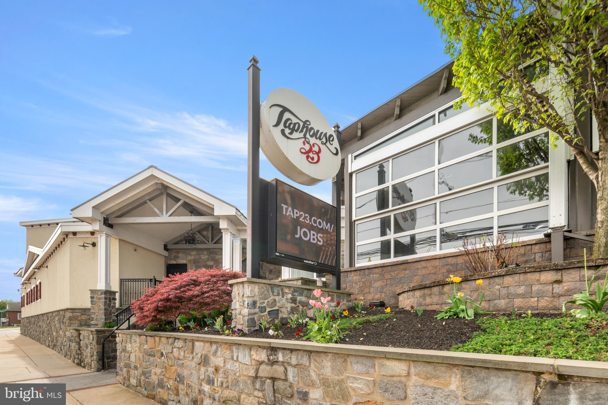 RIVER POINTE - Residential