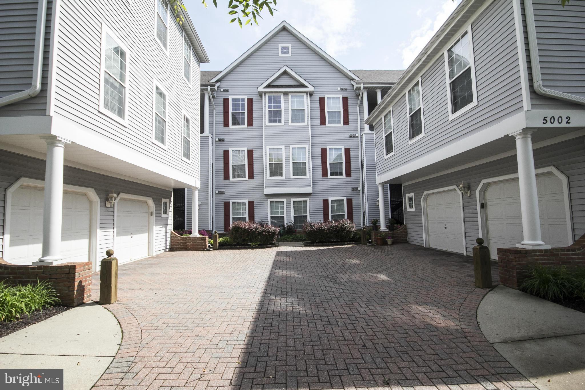 HOLLINGTON - Residential