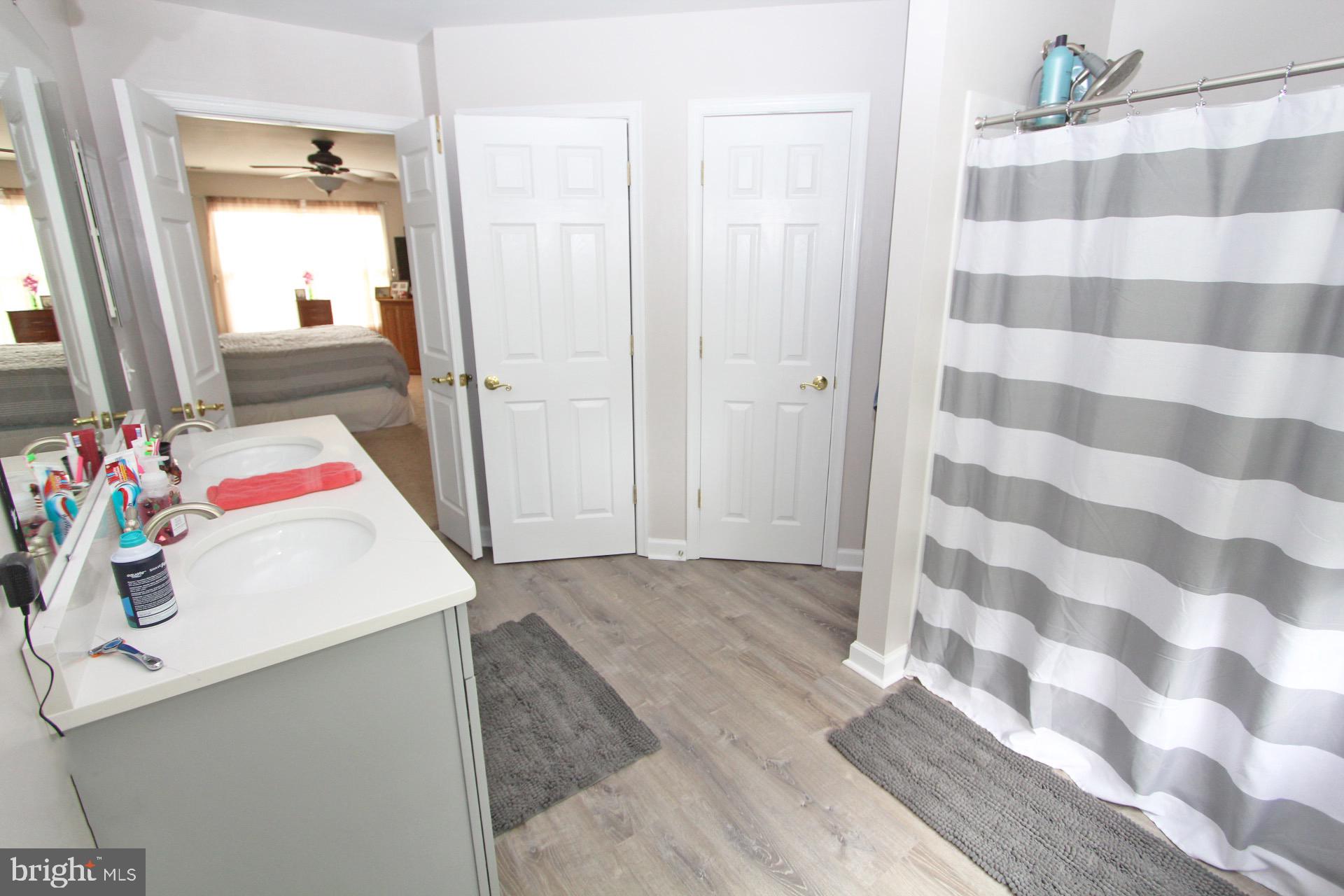 ESTATES AT SINGLETREE - Residential