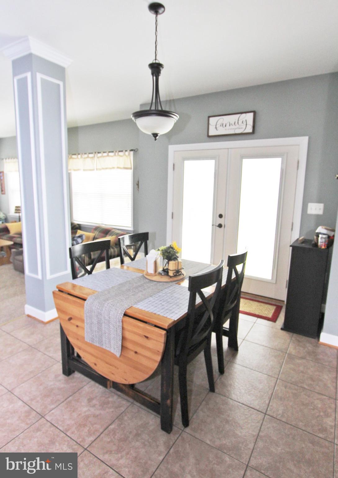 ESTATES AT SINGLETREE - Residential