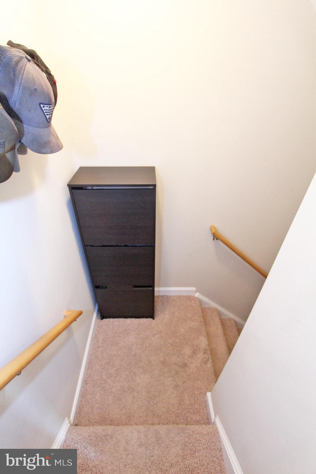 ESTATES AT SINGLETREE - Residential