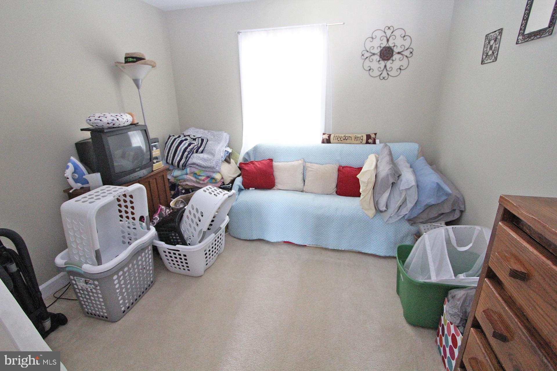 ESTATES AT SINGLETREE - Residential