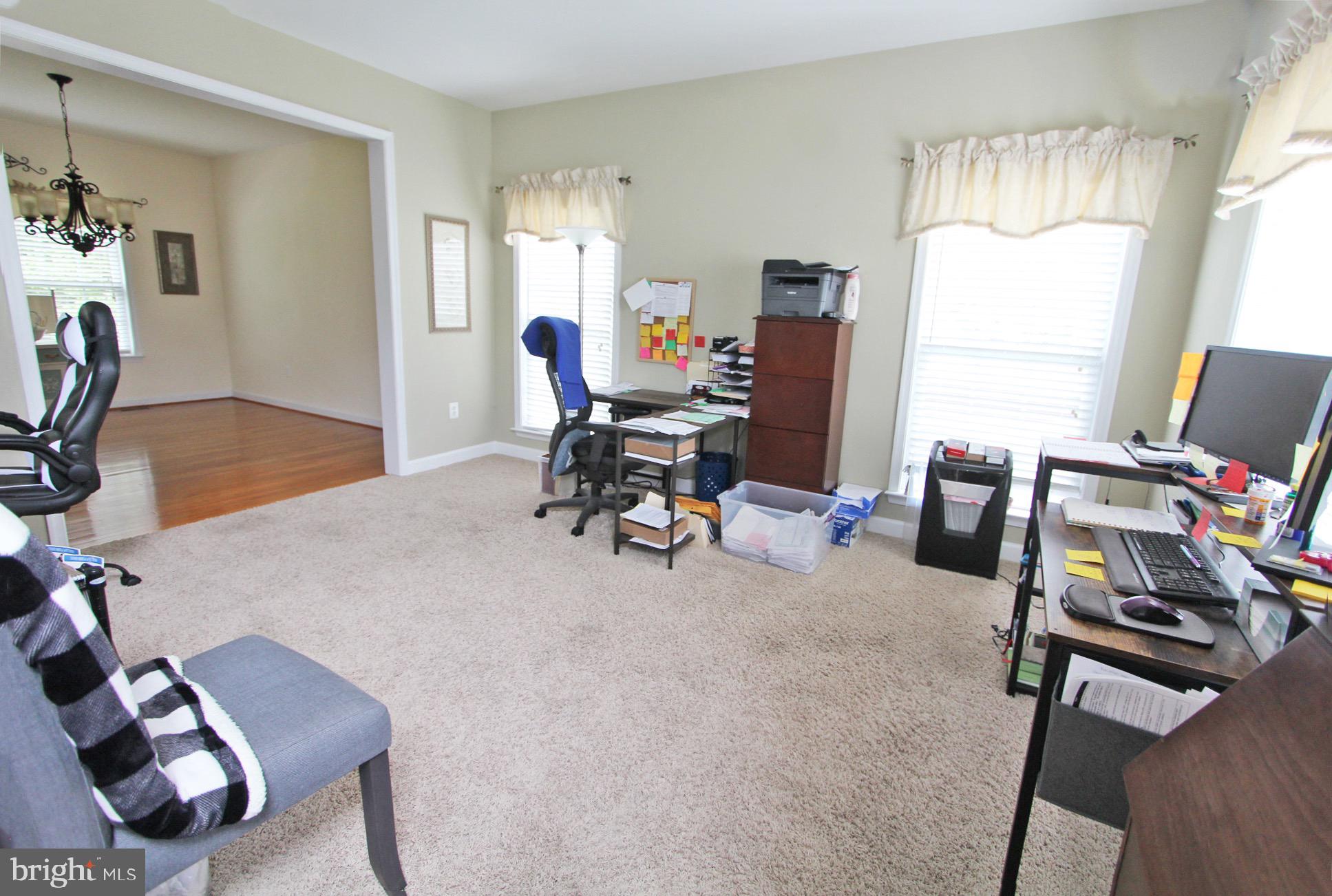 ESTATES AT SINGLETREE - Residential