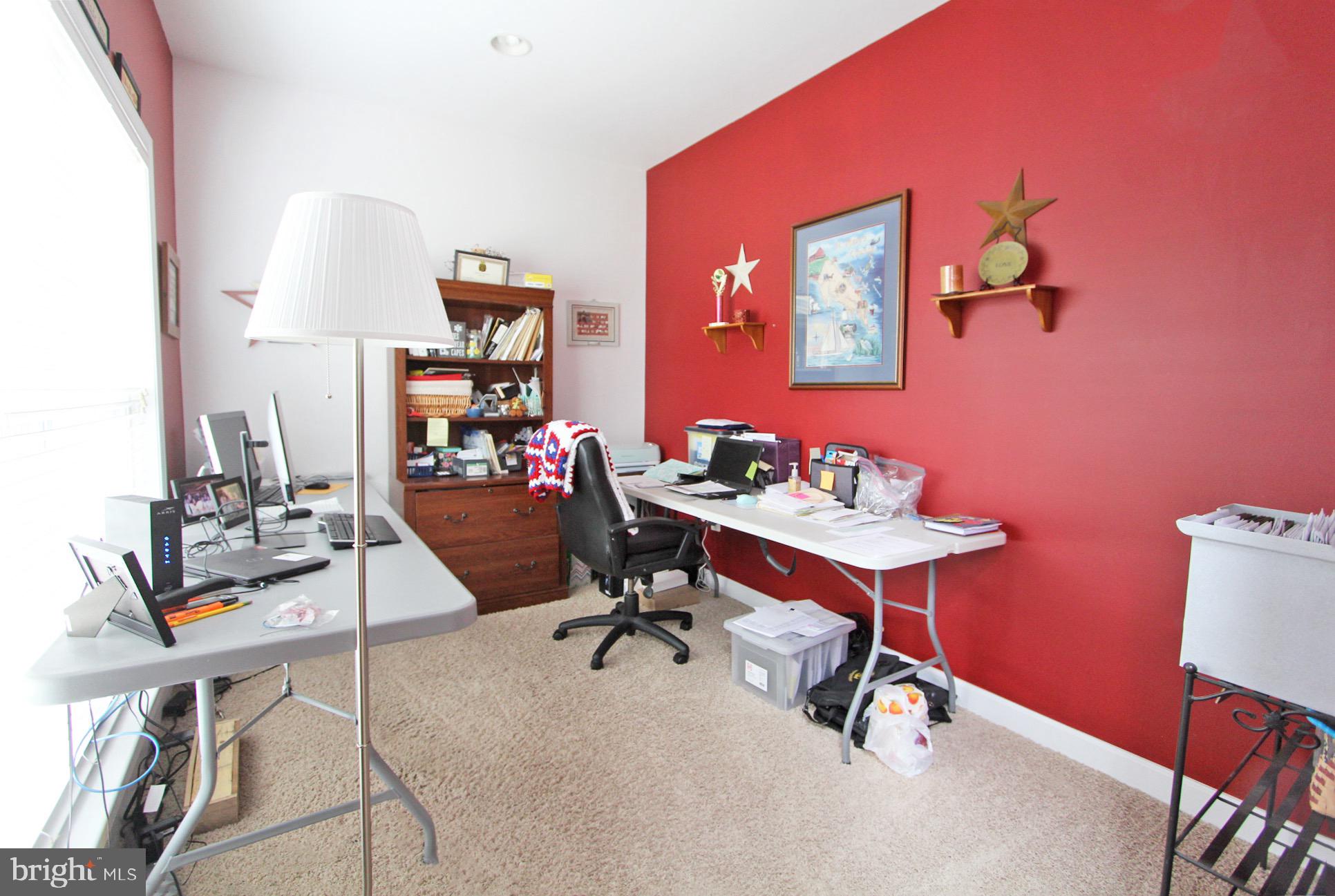 ESTATES AT SINGLETREE - Residential