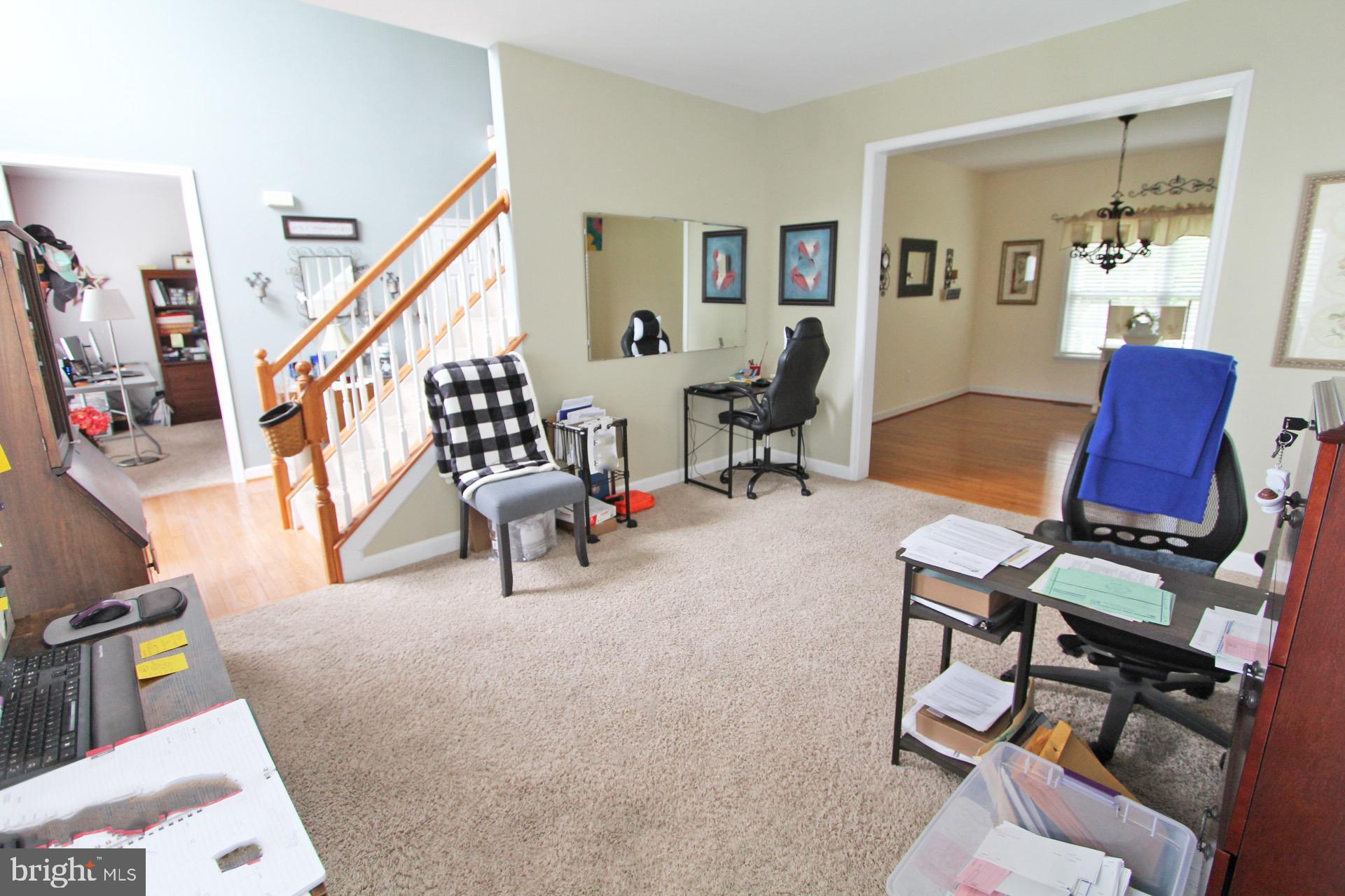 ESTATES AT SINGLETREE - Residential